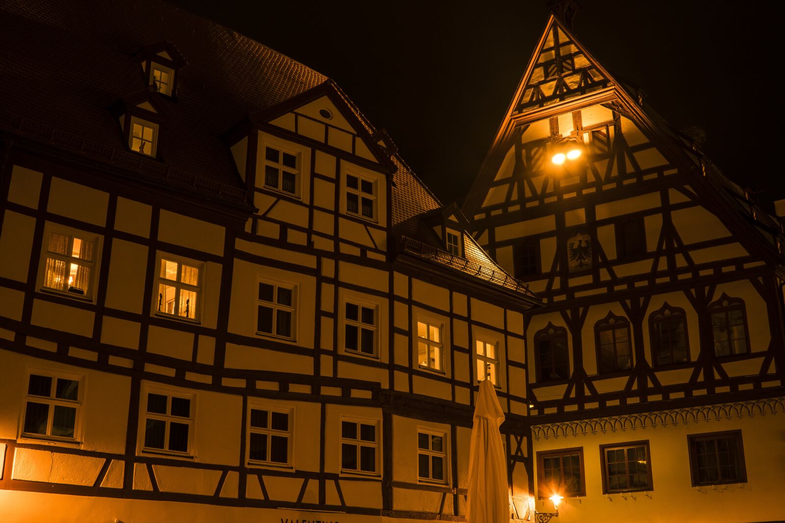 Sony a6300 + Sigma 30mm F2.8 EX DN sample photo. Night photograph, long exposure photography