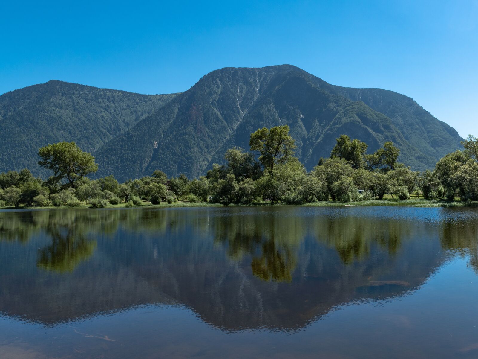Nikon D750 sample photo. Lake, mountains, nature photography