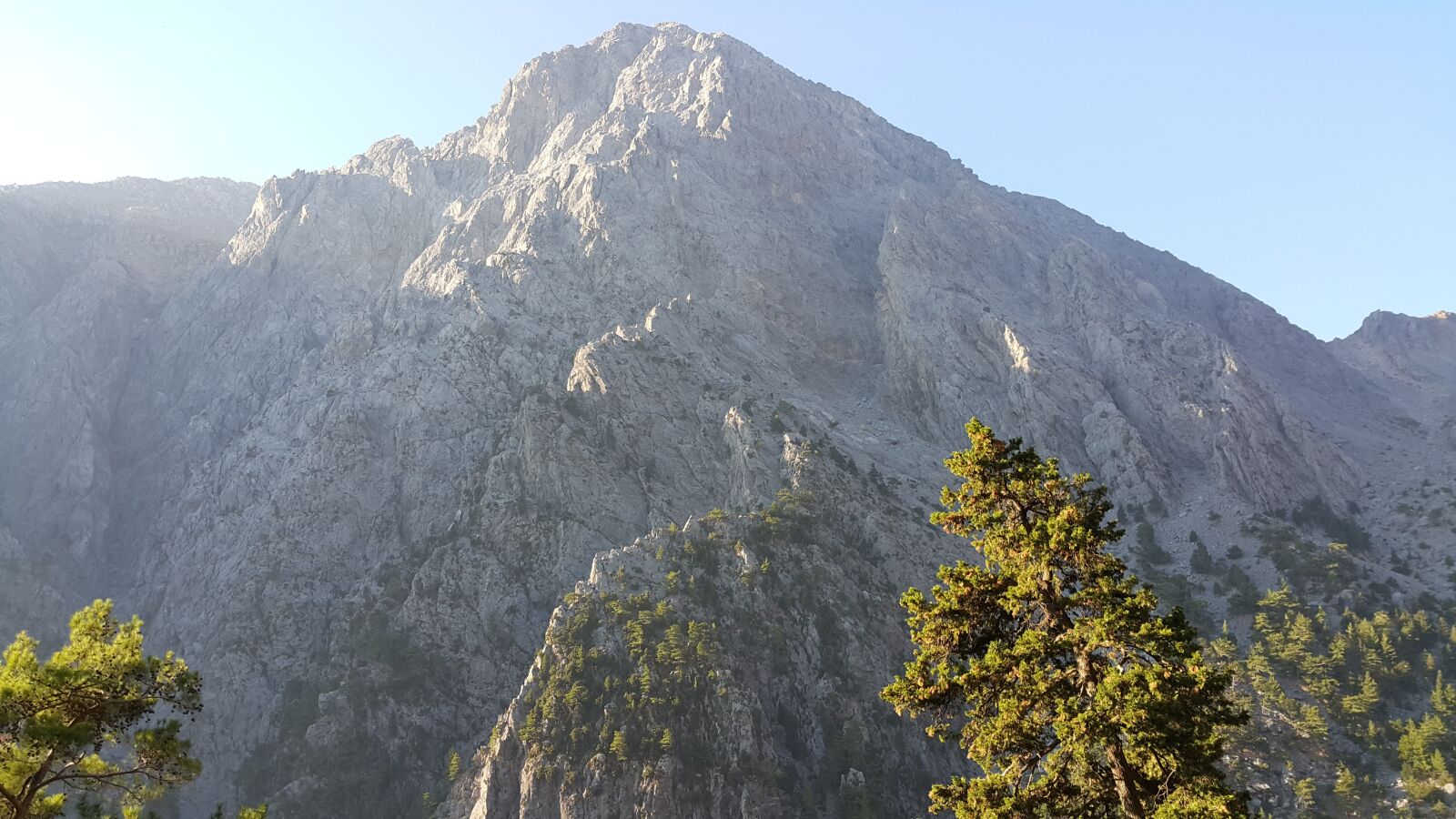 Samsung Galaxy Note4 sample photo. Canyon, grand samaria, holiday photography
