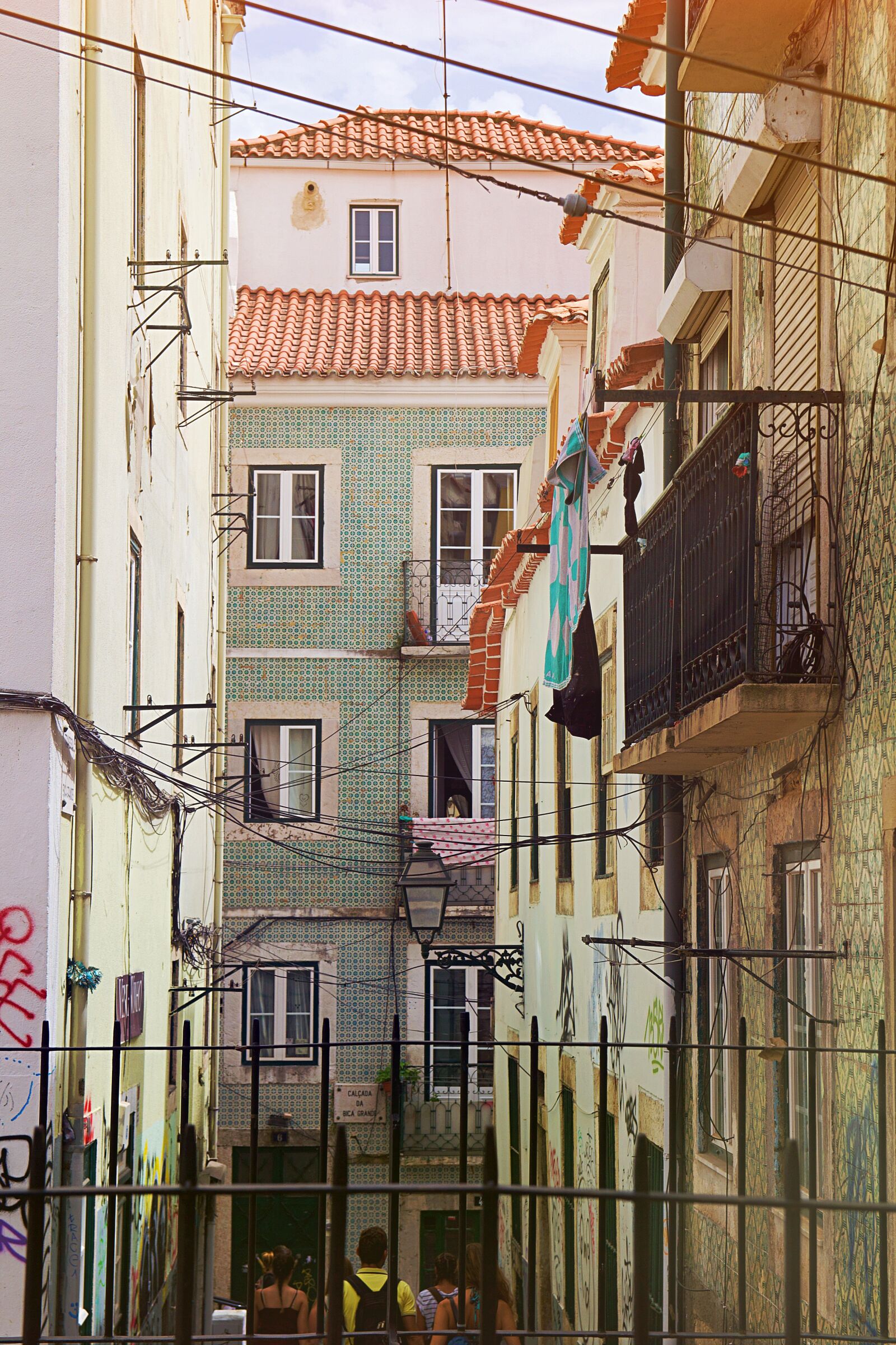 Canon EOS 600D (Rebel EOS T3i / EOS Kiss X5) sample photo. Portugal, lisbon, barrio alto photography