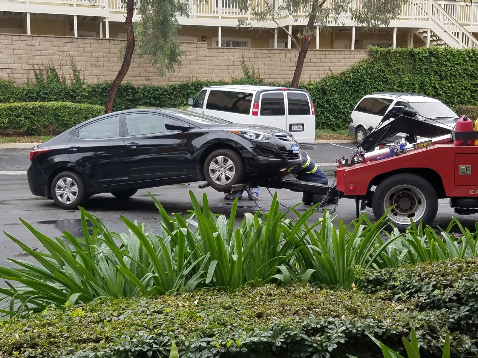 Samsung Galaxy S7 Edge sample photo. Car, flat, tire, hyunadai photography
