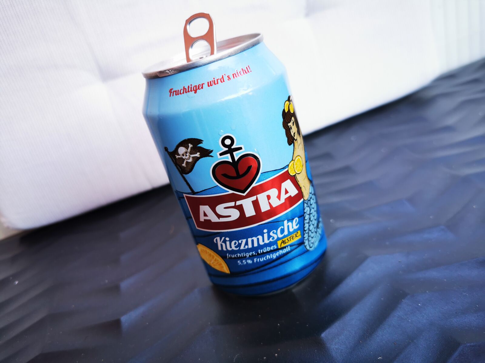 HUAWEI P30 Pro sample photo. Beer, alster, astra photography