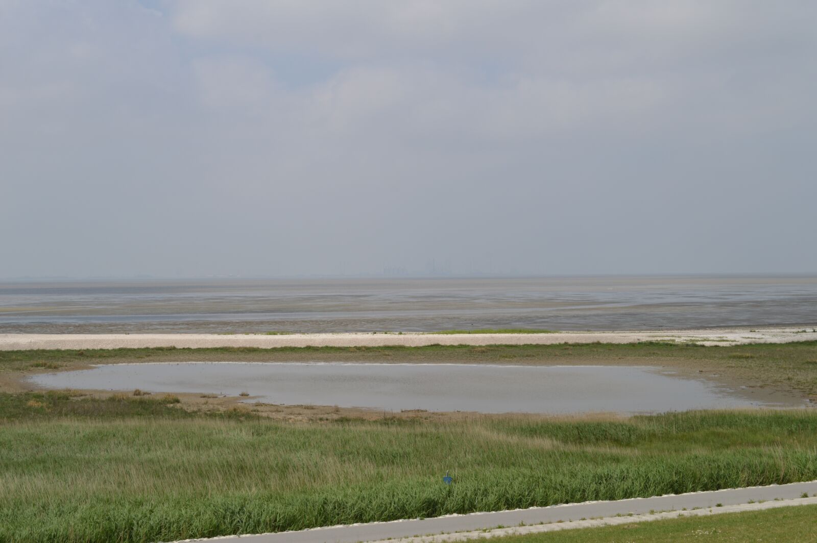 Nikon D3200 sample photo. Wadden sea, camping, lower photography