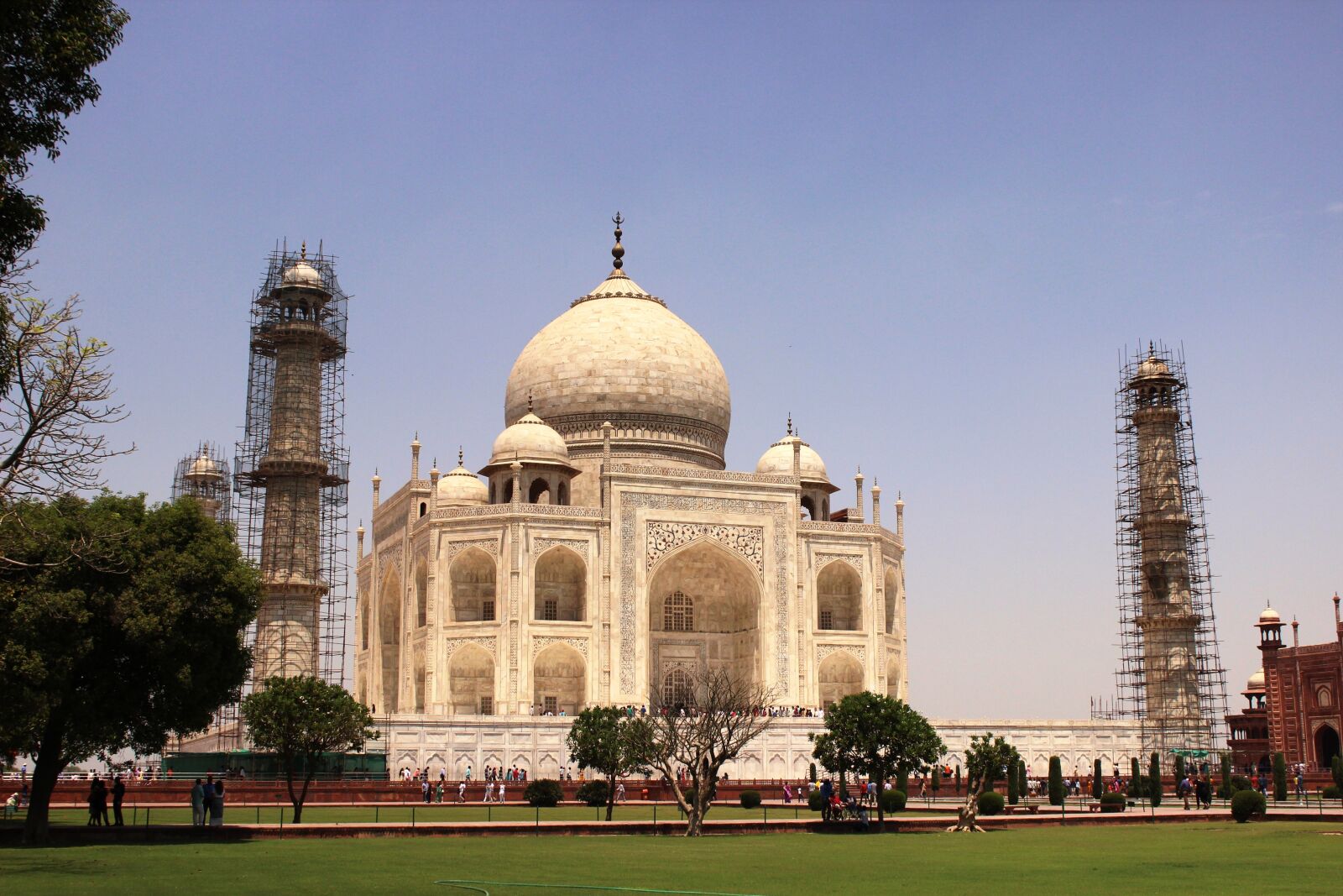 Canon EOS 600D (Rebel EOS T3i / EOS Kiss X5) sample photo. Taj, restoration, famous photography