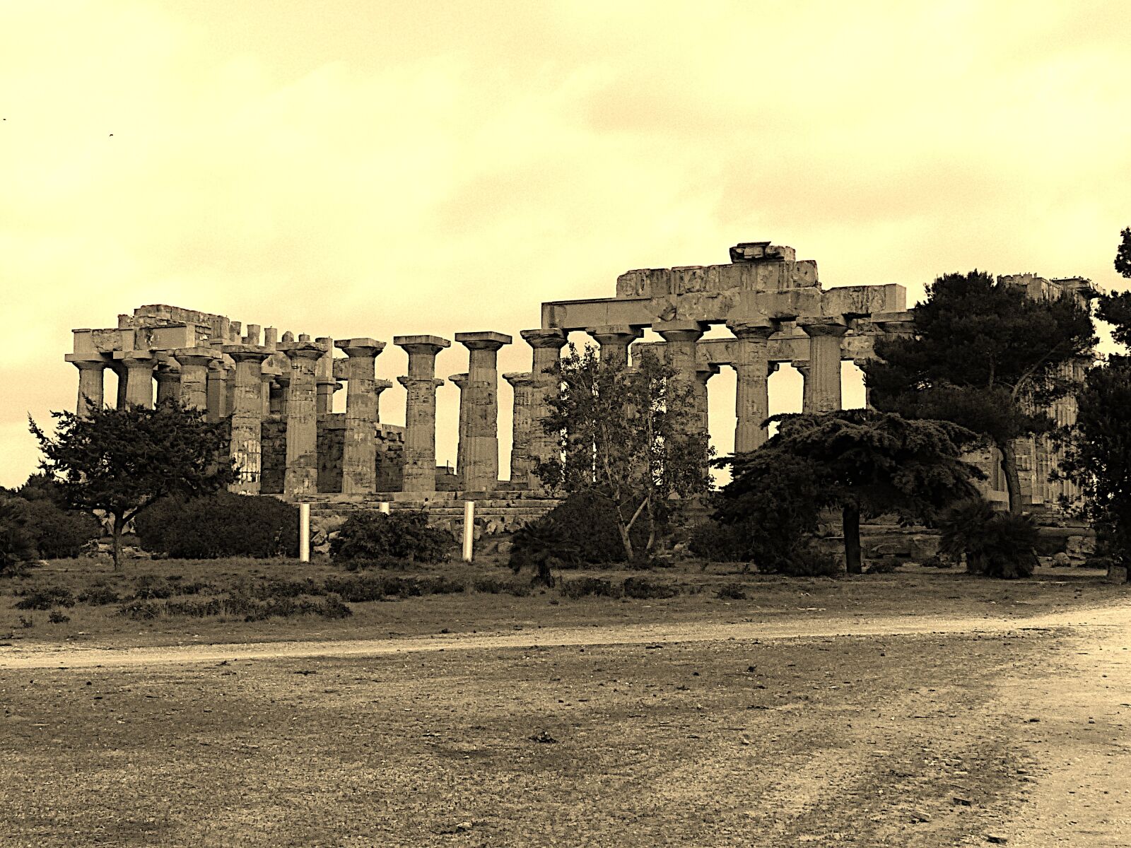 Panasonic Lumix DMC-FZ200 sample photo. Architecture, sicily, temple photography