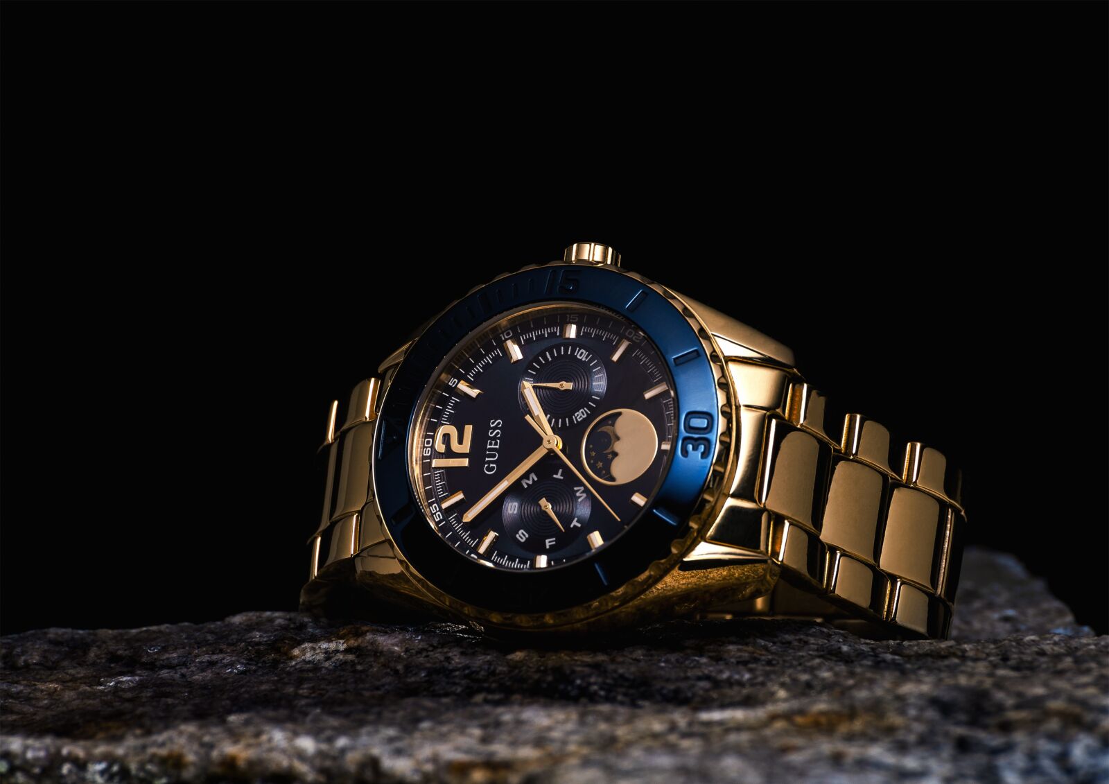 Nikon D610 sample photo. Watch, gold, blue photography