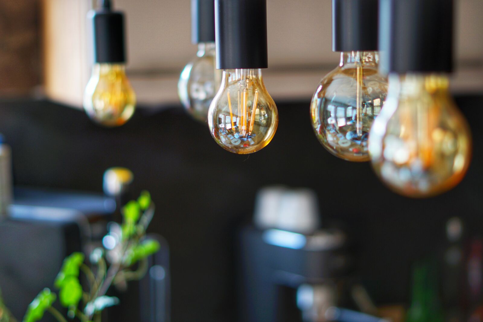 Sony a5100 sample photo. Kitchen, lamp, vintage photography