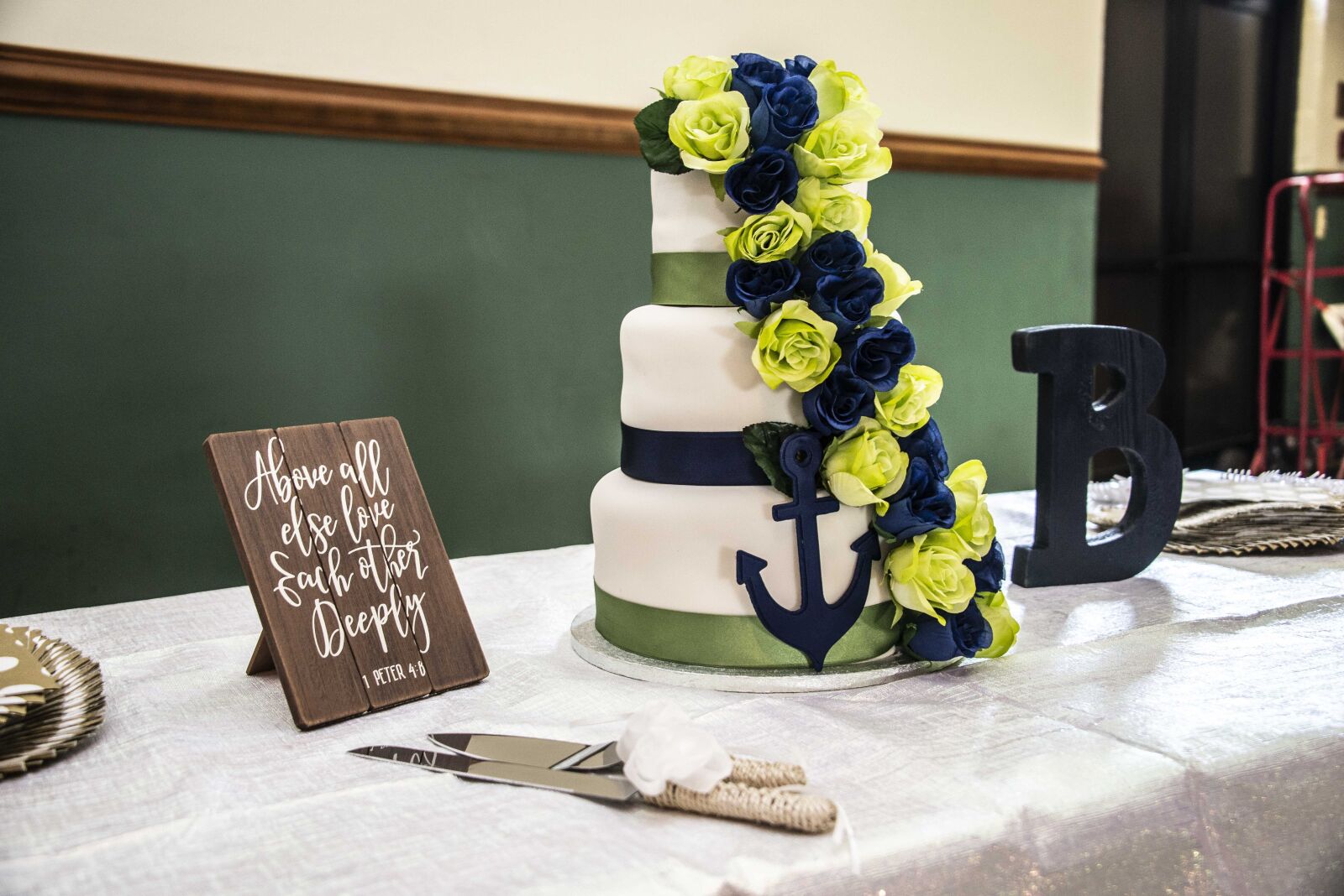 Nikon D610 sample photo. Wedding, cake, food photography
