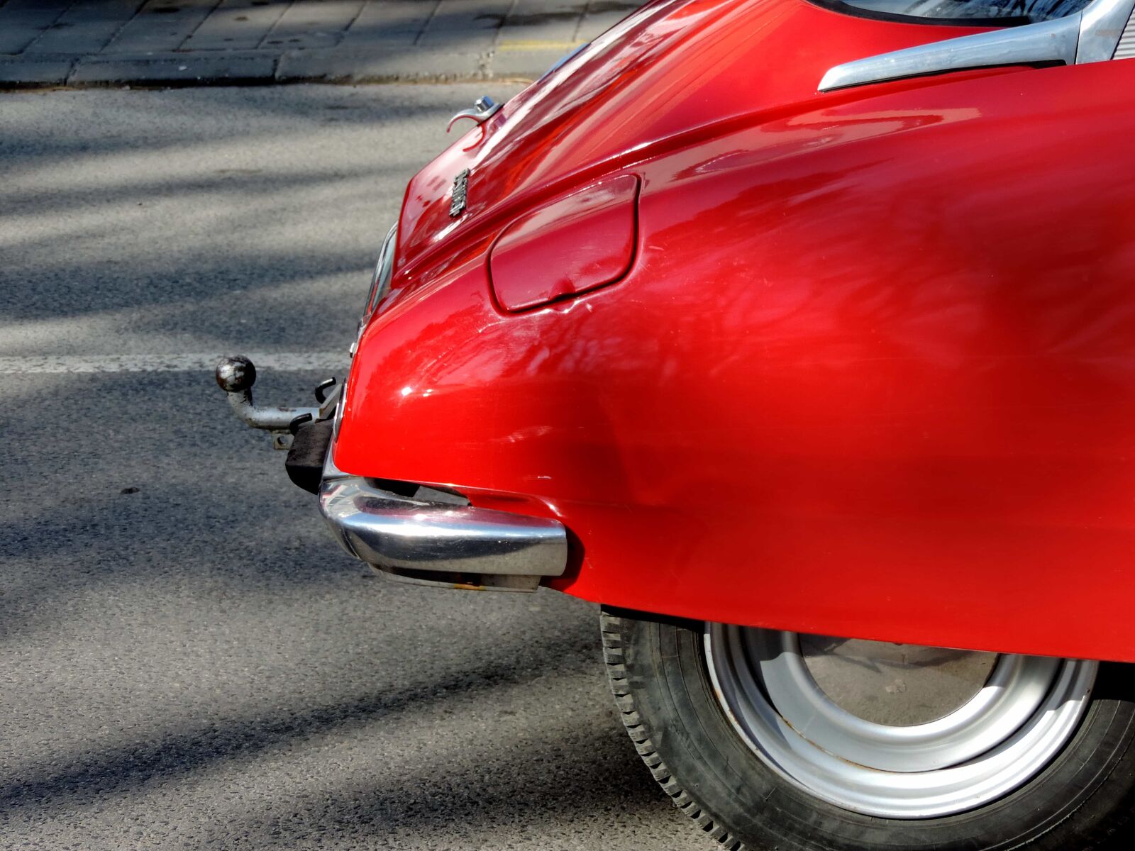 Nikon Coolpix P520 sample photo. Car, transportation, speed, vehicle photography