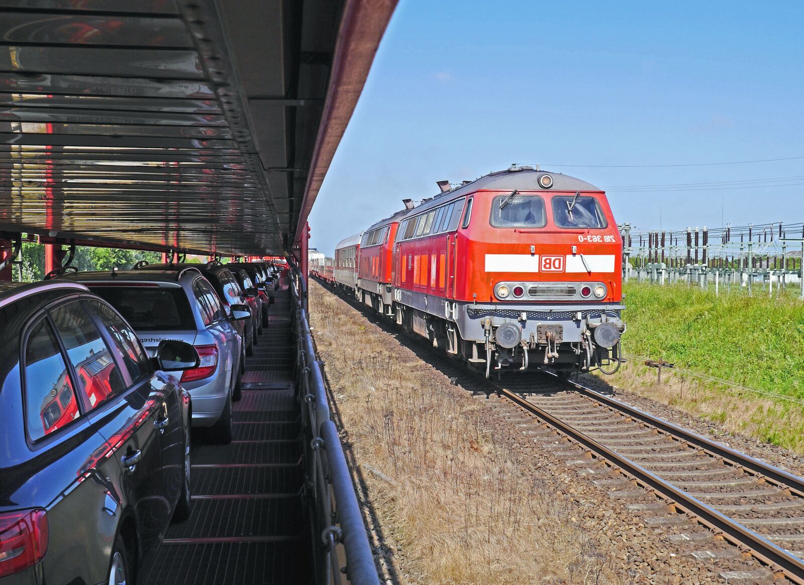 Panasonic Lumix DMC-GH3 sample photo. Train, transportation, automobile, railroad photography