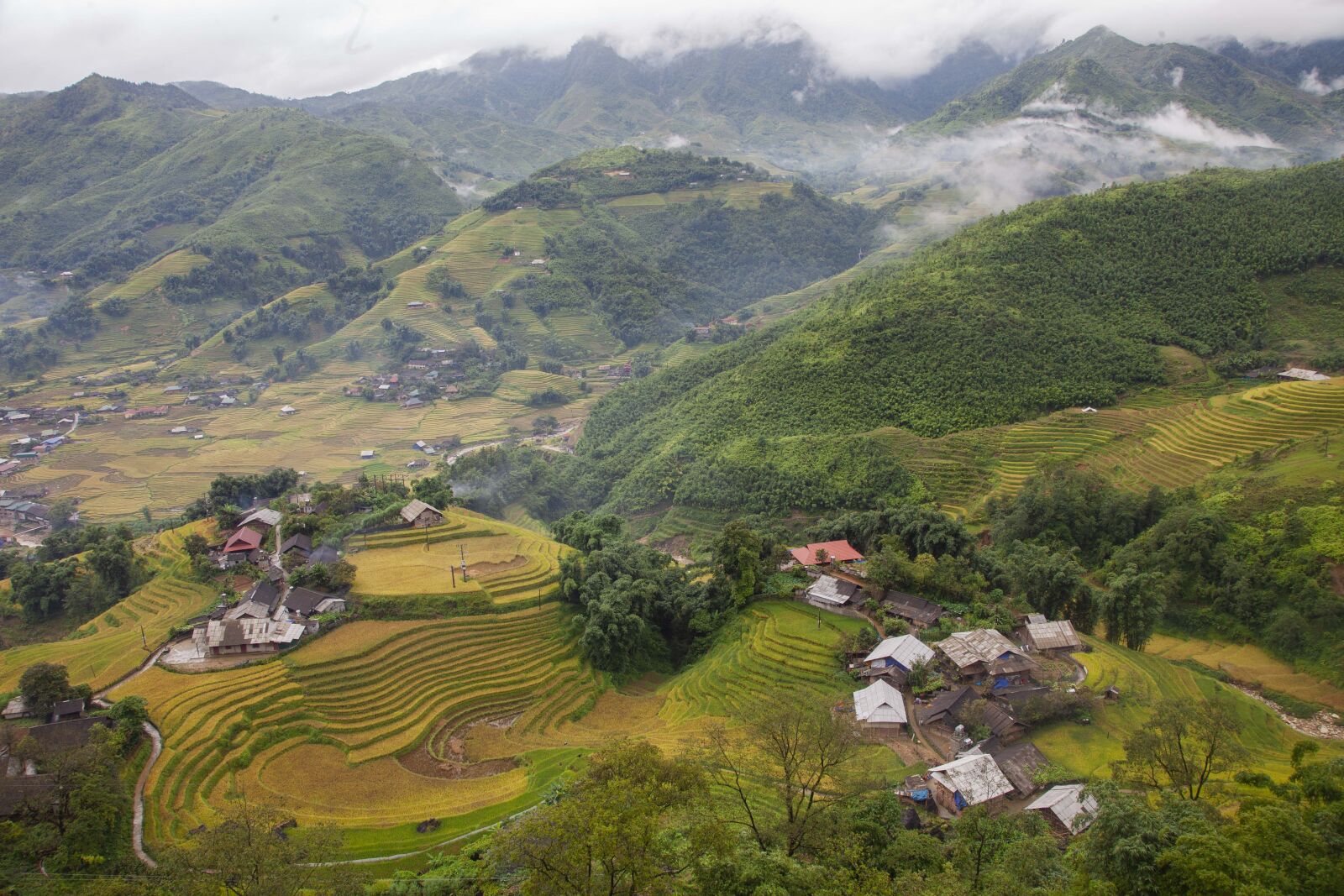 Canon EOS 5D Mark II sample photo. Mountain, landscape, rice terrace photography