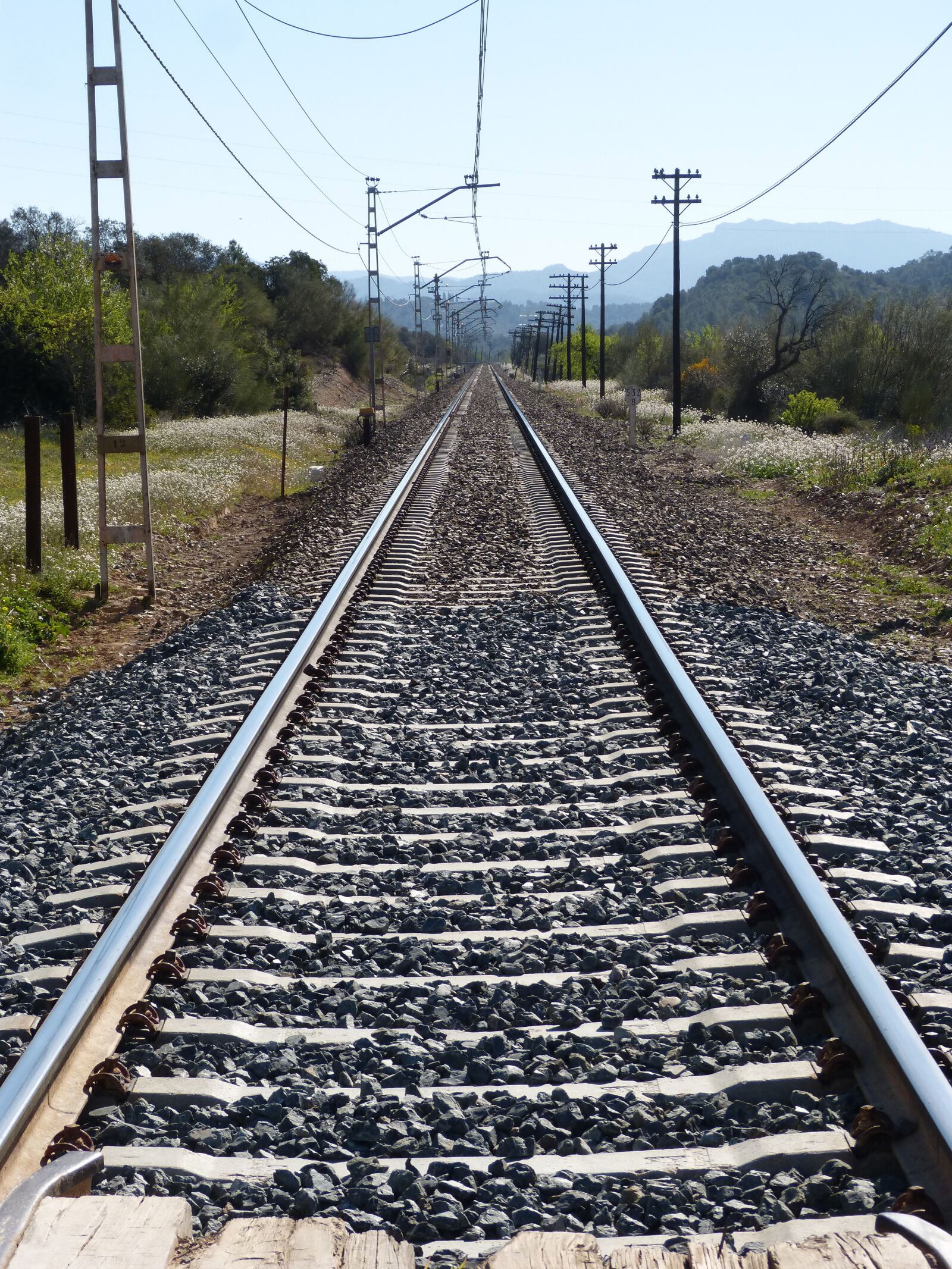 Panasonic DMC-FZ62 sample photo. Railway line, railway, train photography