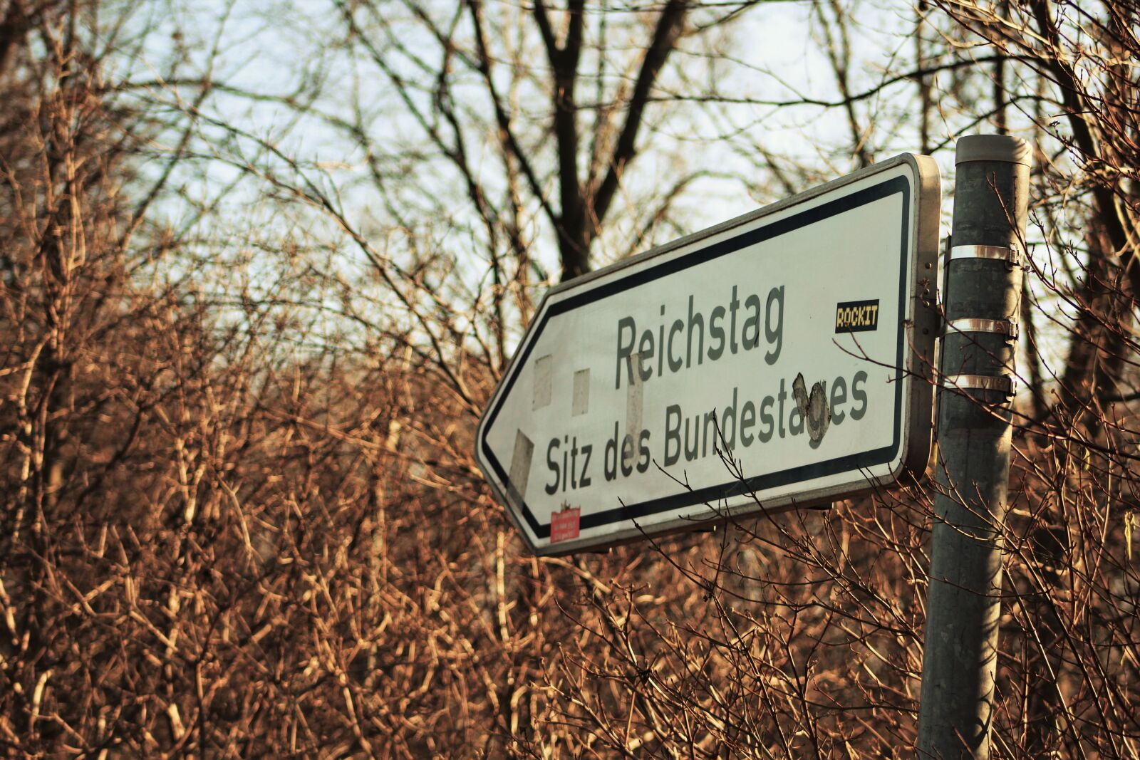 Canon EF 75-300mm f/4-5.6 sample photo. Berlin, sign, germany photography