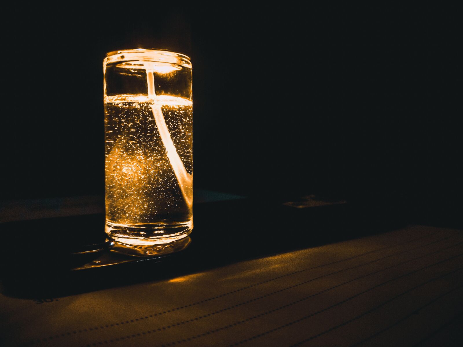 Xiaomi MI4 sample photo. Botol, malam, ajaib photography