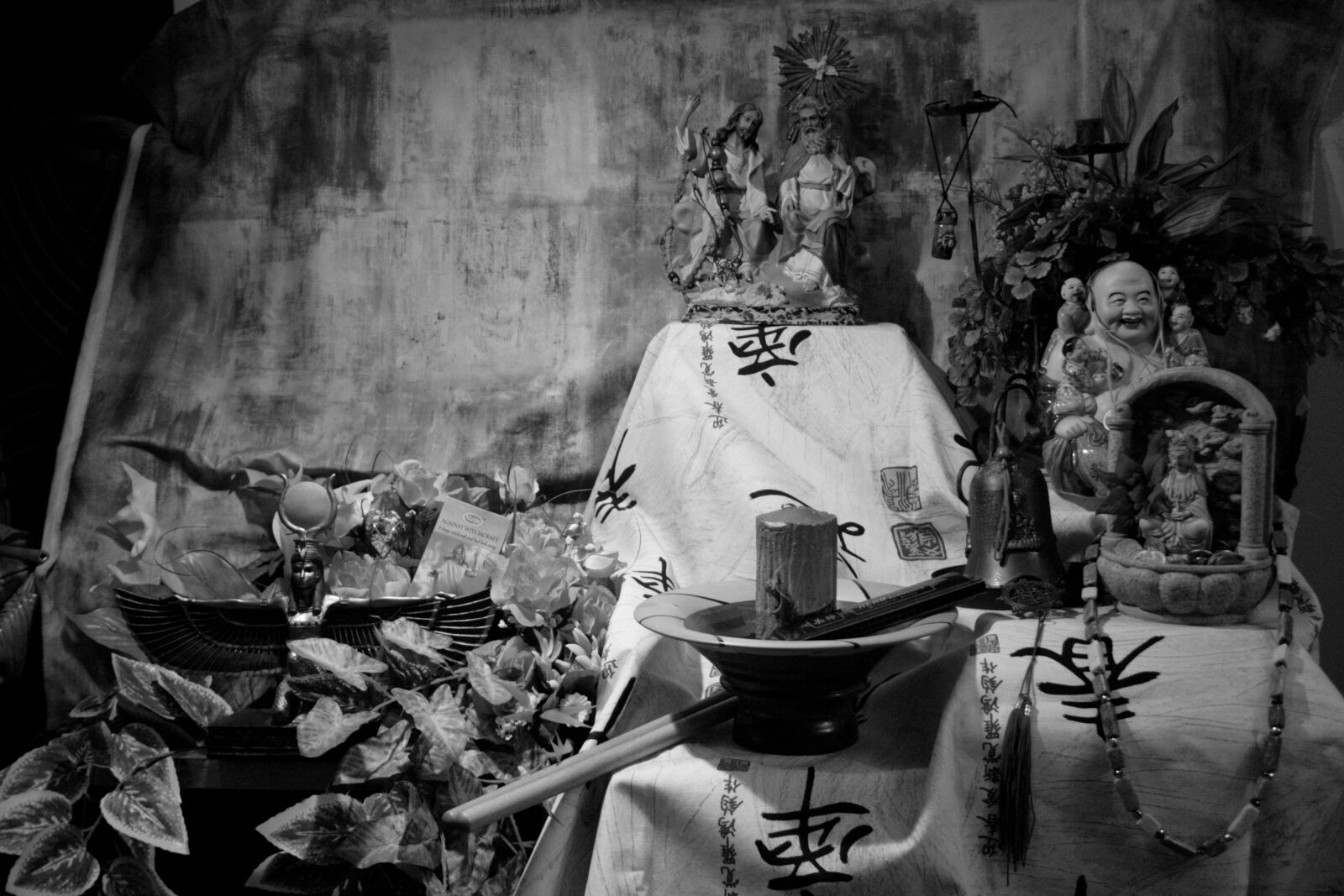 Canon EOS 400D (EOS Digital Rebel XTi / EOS Kiss Digital X) sample photo. Black, and, white, bodegon photography