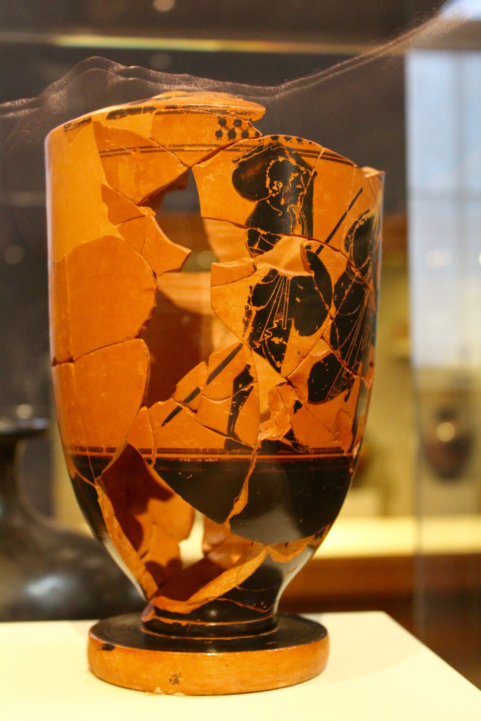 Canon EOS 1200D (EOS Rebel T5 / EOS Kiss X70 / EOS Hi) sample photo. Museum, pottery, restoration photography