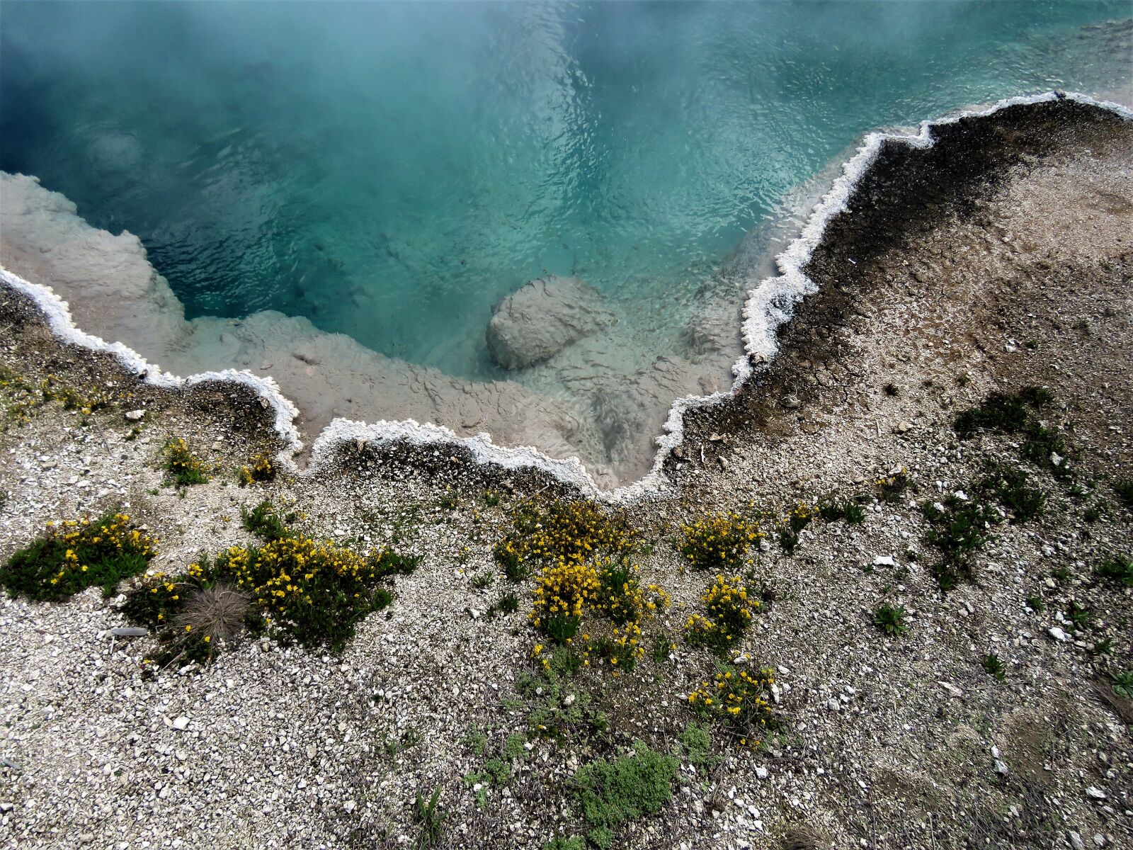 Canon PowerShot SX60 HS sample photo. Thermal pool, yellowstone, wyoming photography