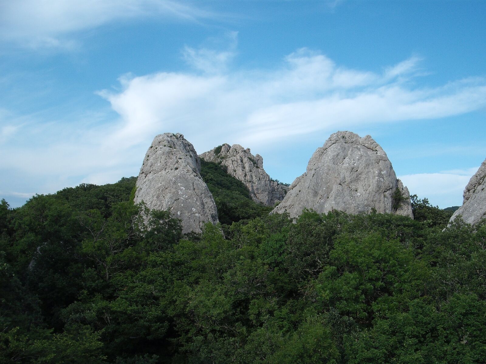 Fujifilm A850 sample photo. Crimea, mountains, landscape photography