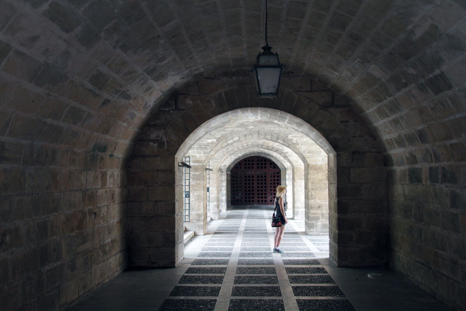 Canon EOS 7D sample photo. Archers, light, stone photography