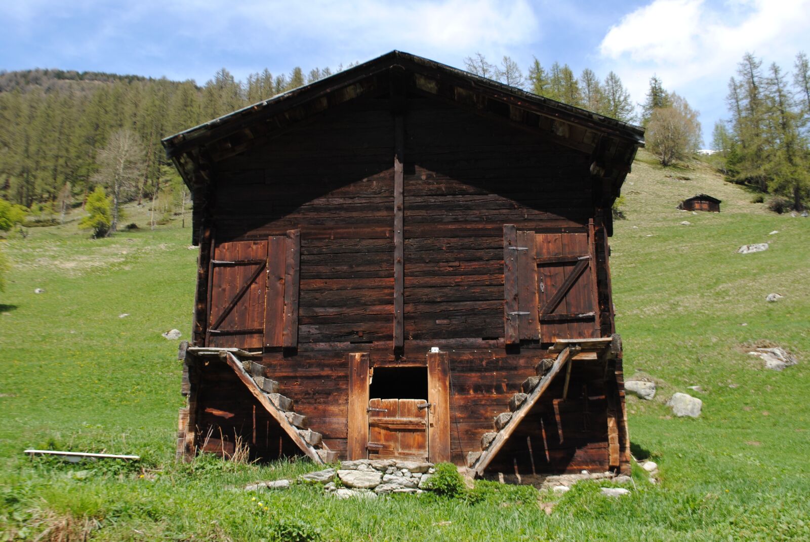 Nikon D3000 sample photo. Barn, dark, valais photography