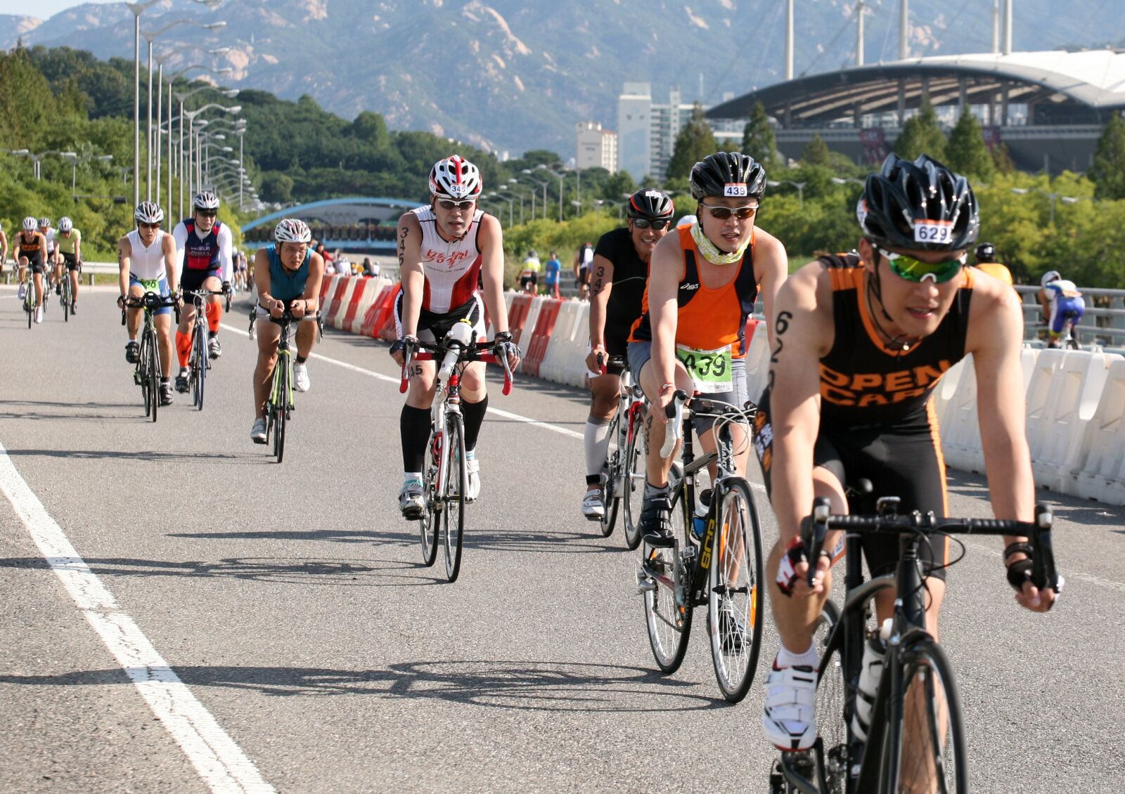 Canon EOS 5D sample photo. Iron man 3, bike, exercise photography