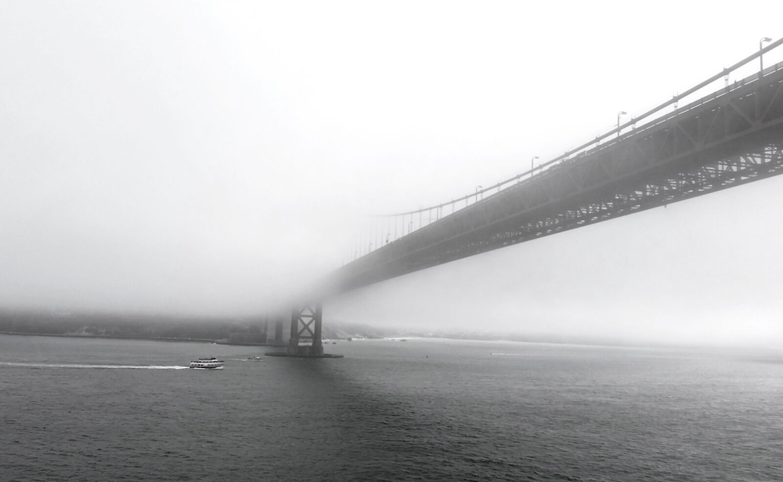 Samsung Galaxy S5 sample photo. Bay, cloud, cruise, fog photography