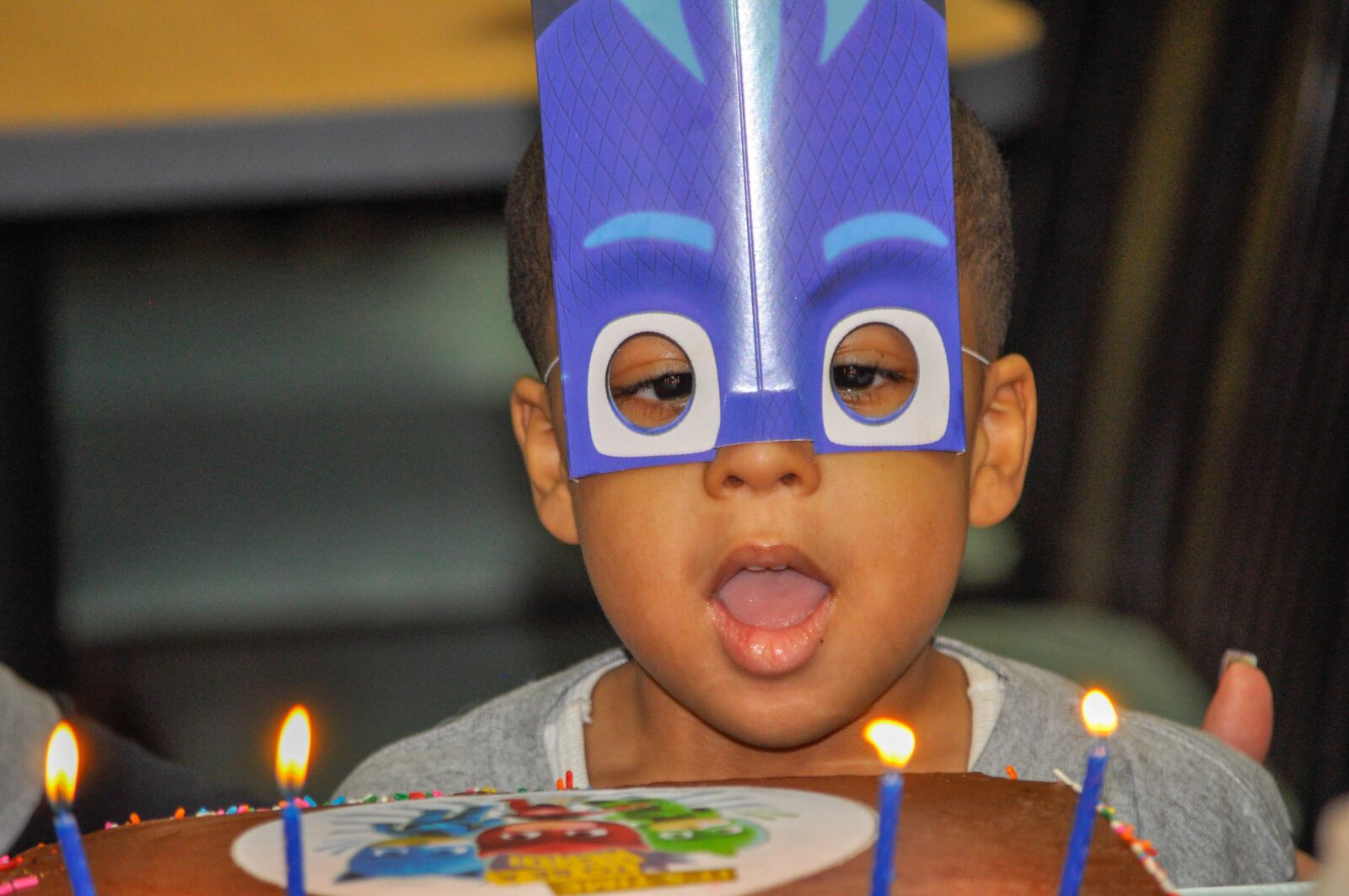 Nikon D90 sample photo. Happy birthday, toddler, party photography