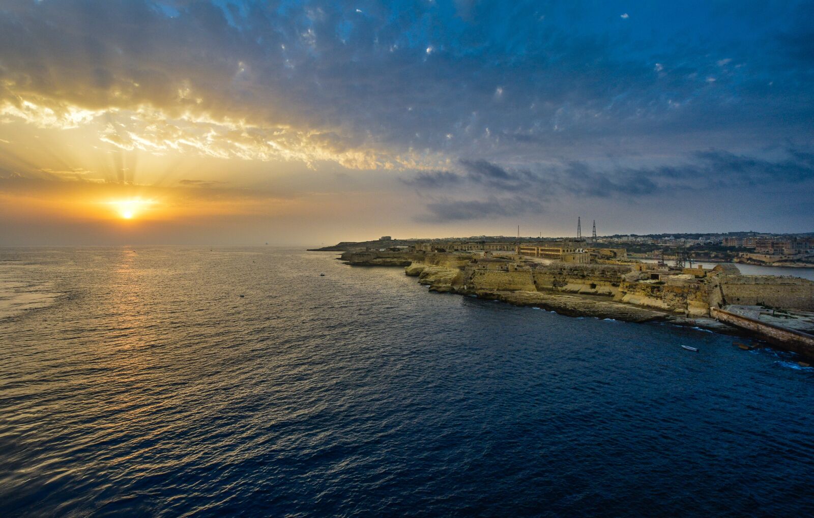Nikon D5200 sample photo. Sunrise, sunset, malta photography