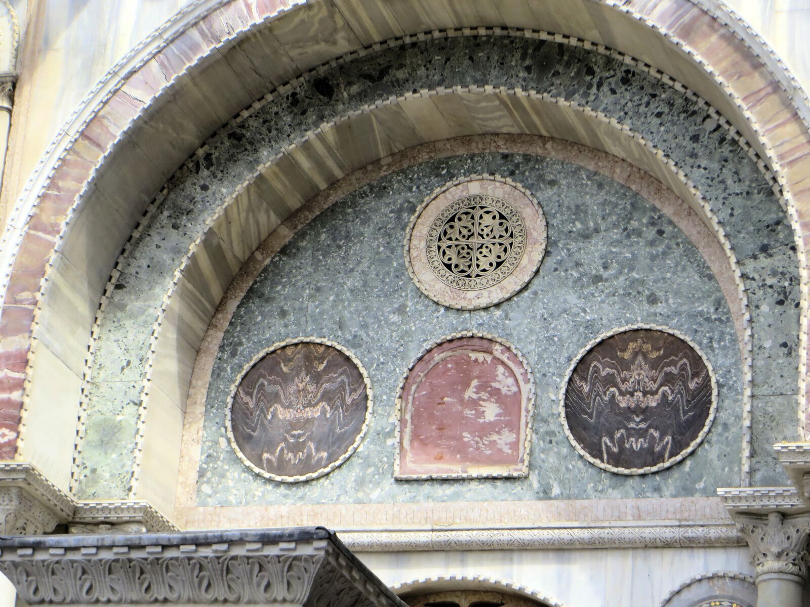 Canon PowerShot SX270 HS sample photo. Italy, venice, basilica photography