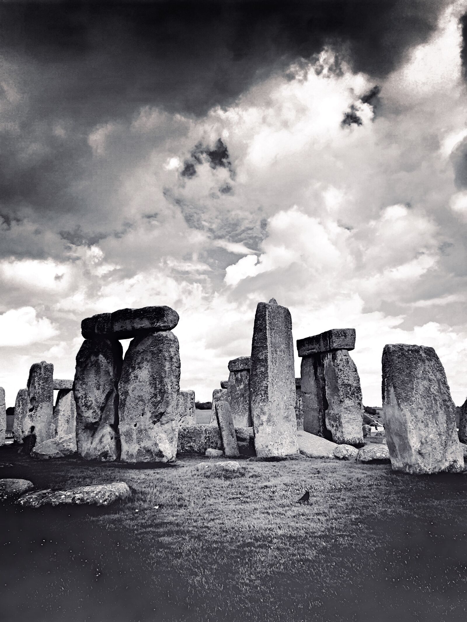 iPhone 6 Plus back camera 4.15mm f/2.2 sample photo. Stonehenge, place of worship photography