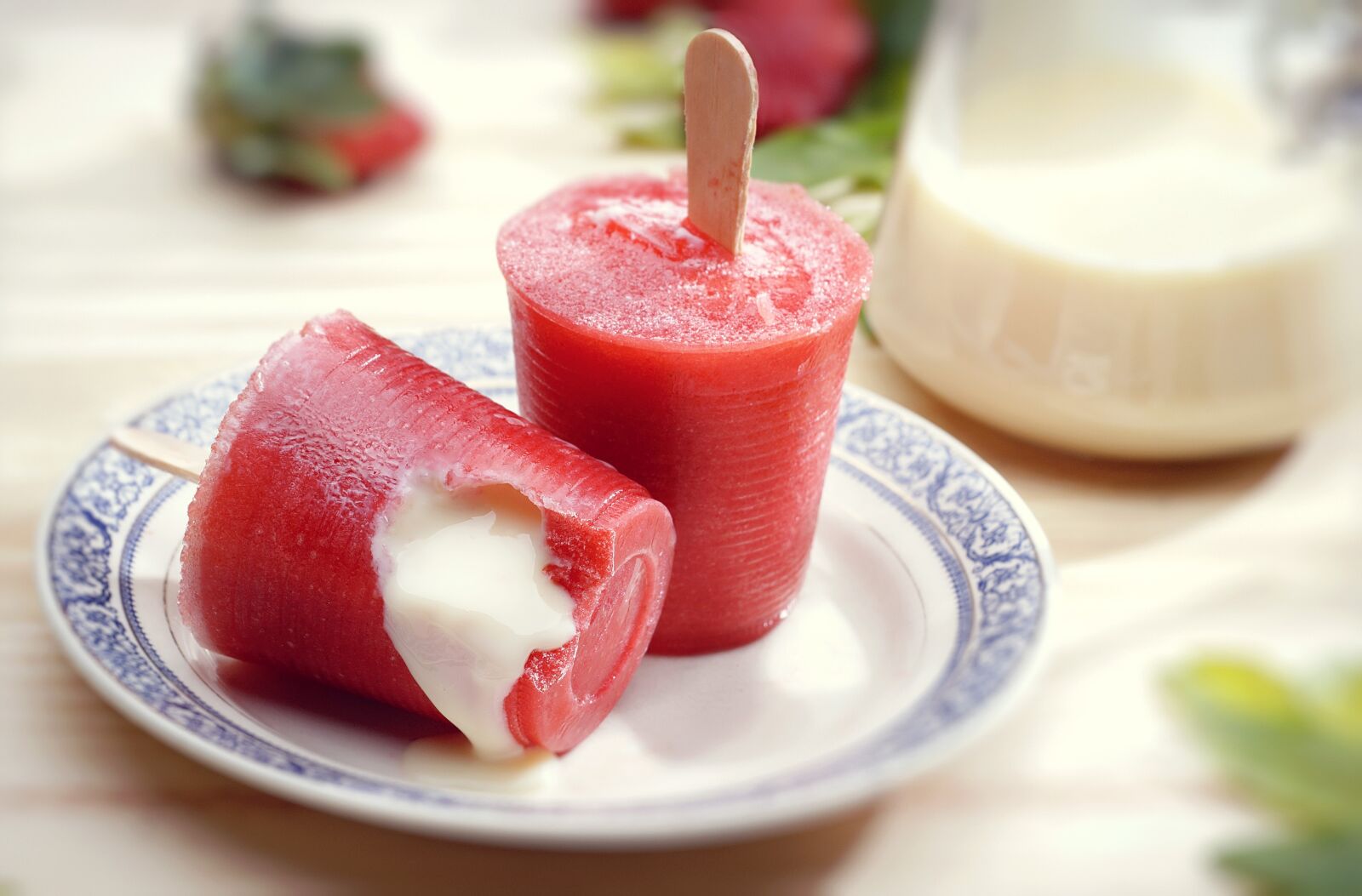 Canon EOS 60D sample photo. Food, popsicle, drink photography