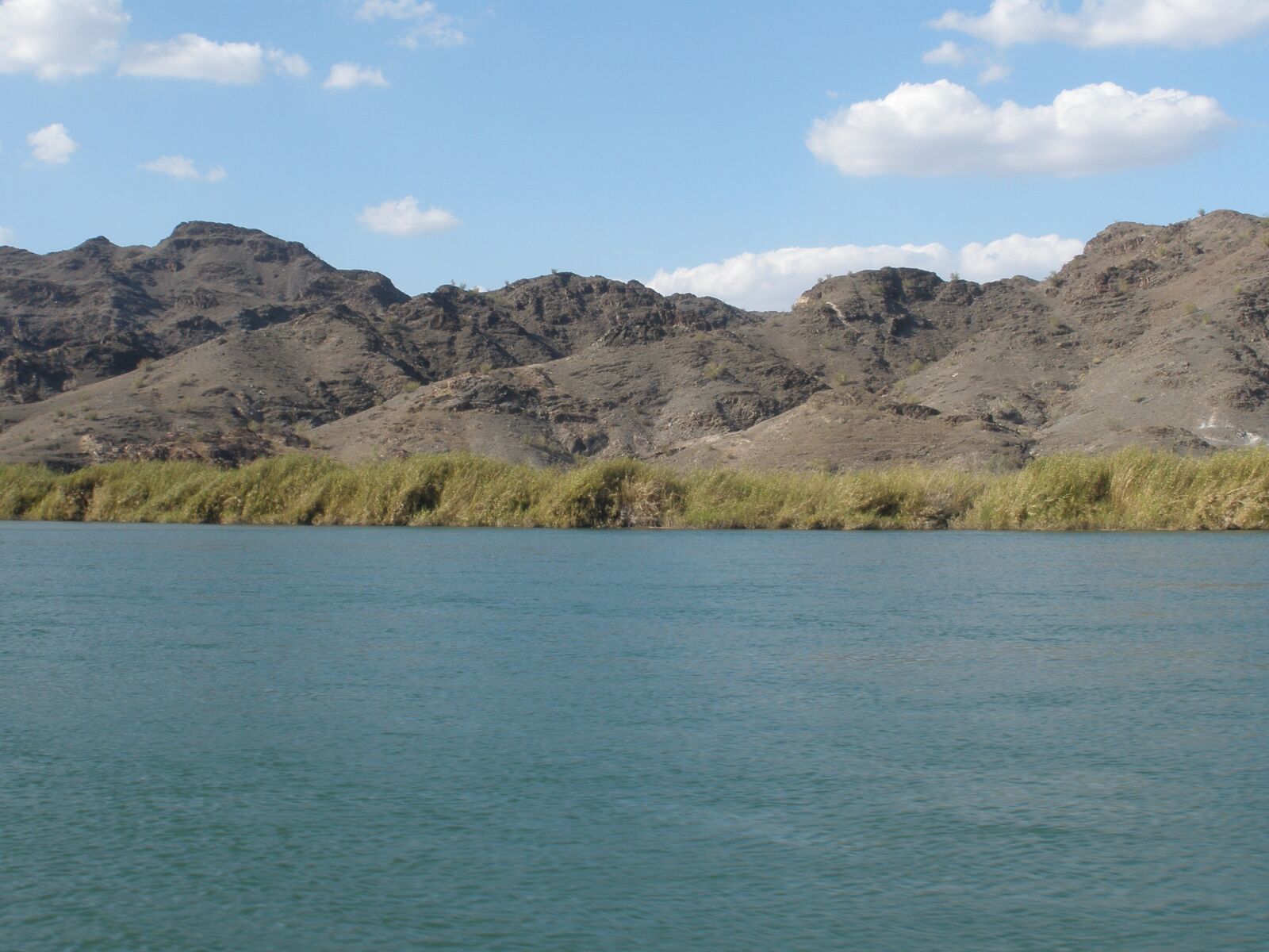 Olympus FE340,X855,C560 sample photo. Yuma, arizona, water photography
