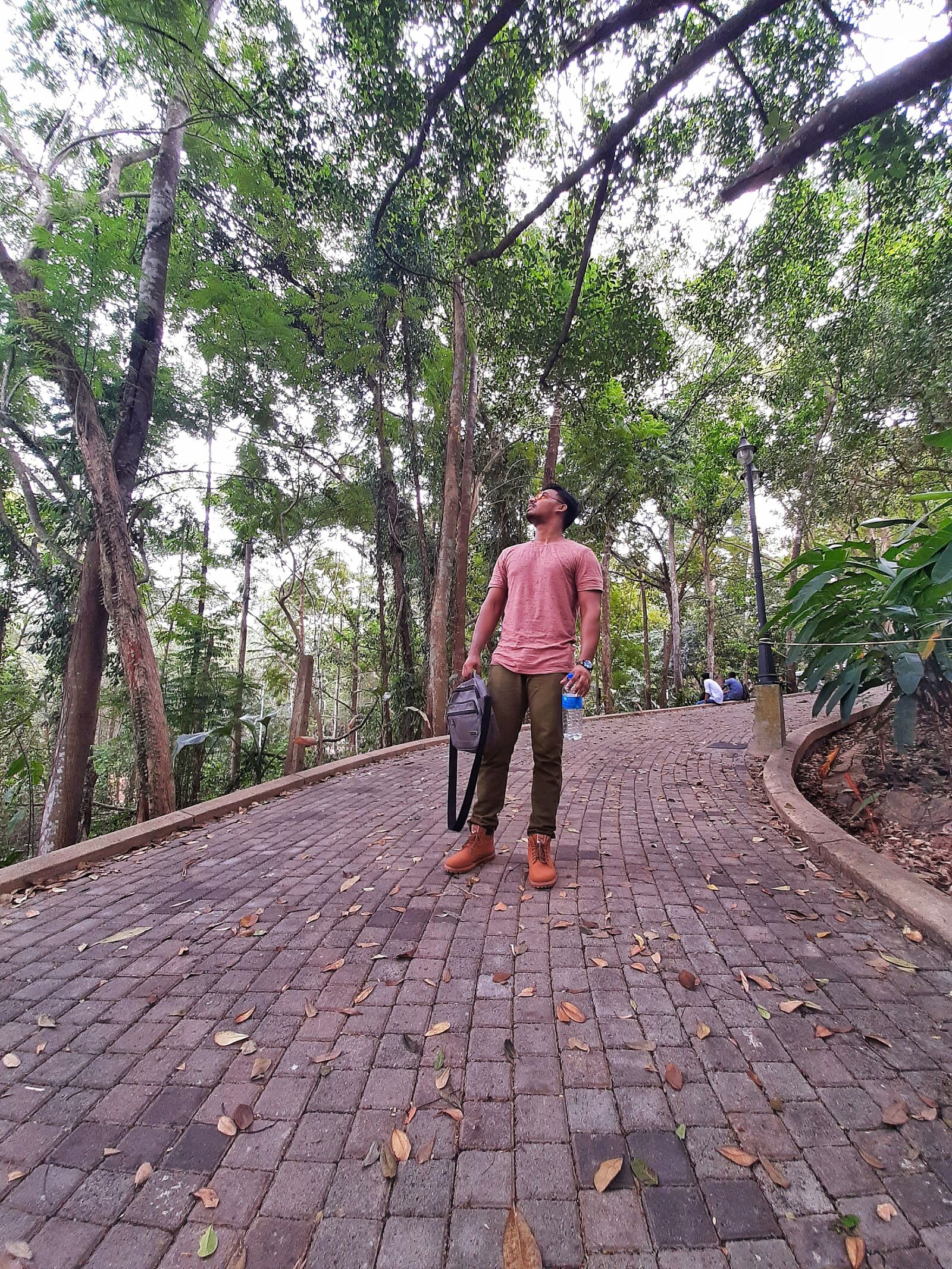 Samsung Galaxy A50 sample photo. Me, pose, nature photography
