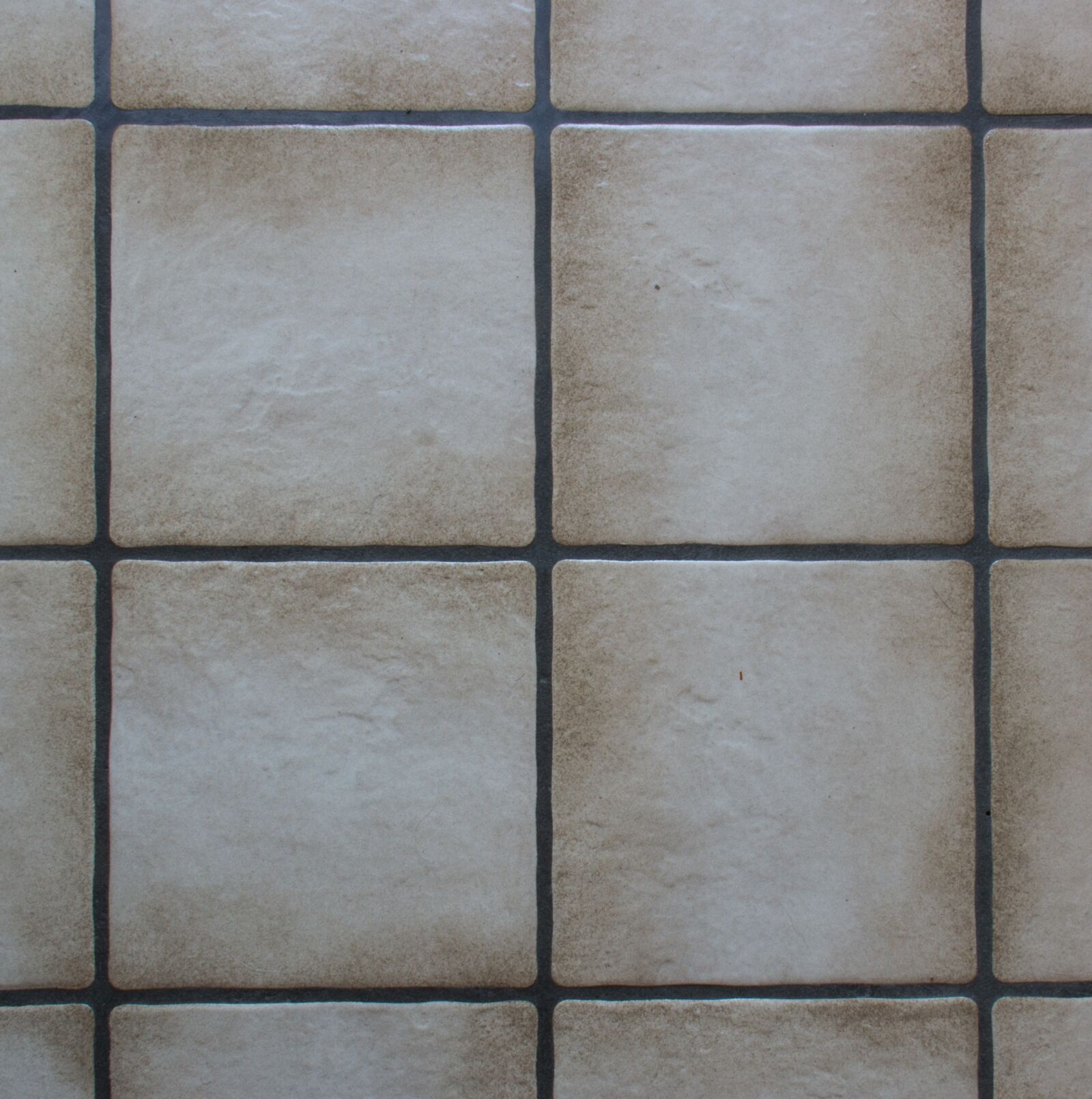 Canon EF-S 18-200mm F3.5-5.6 IS sample photo. Tile, slabs, ground photography
