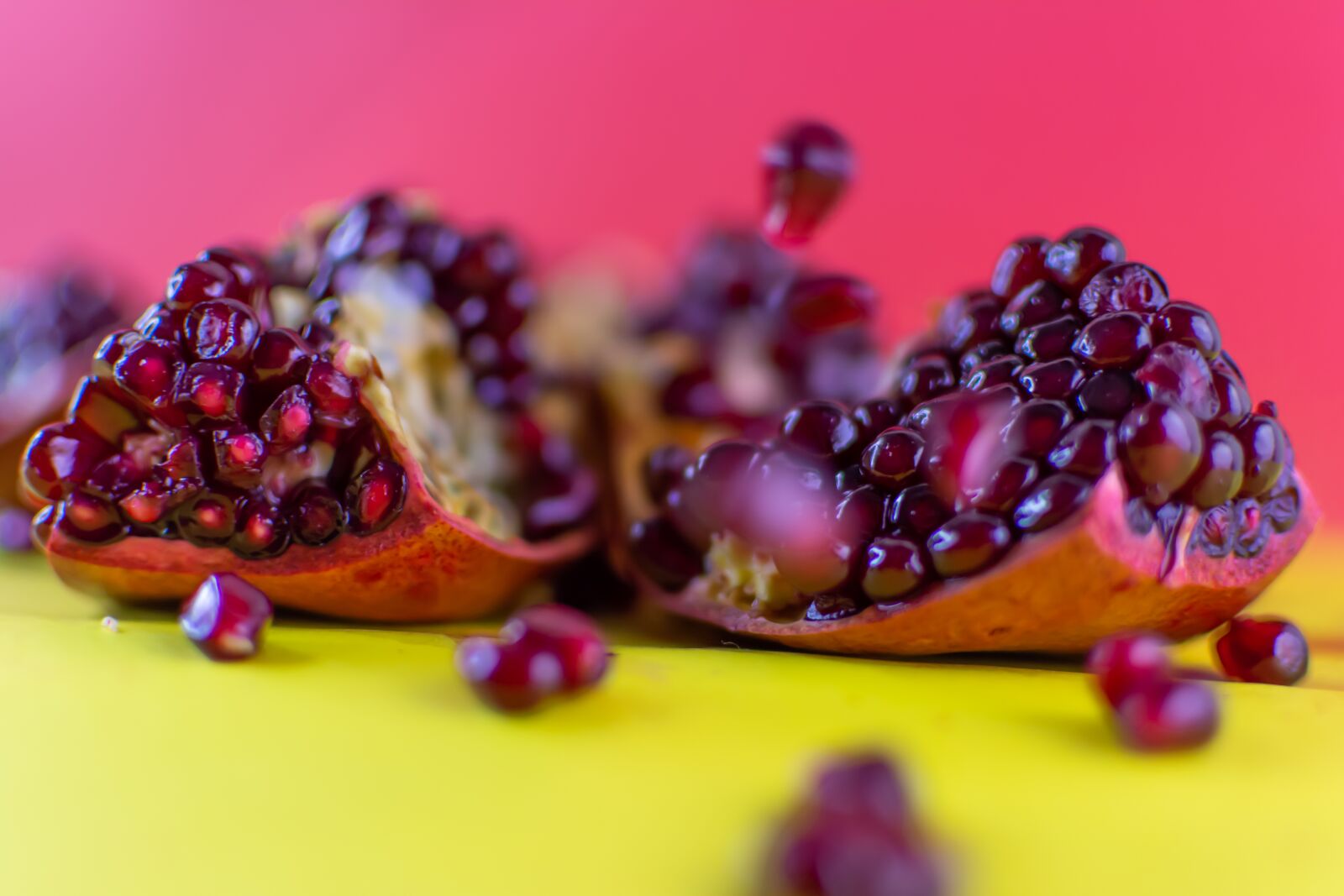 Nikon D5200 sample photo. Pomegranate, nature, sliced photography