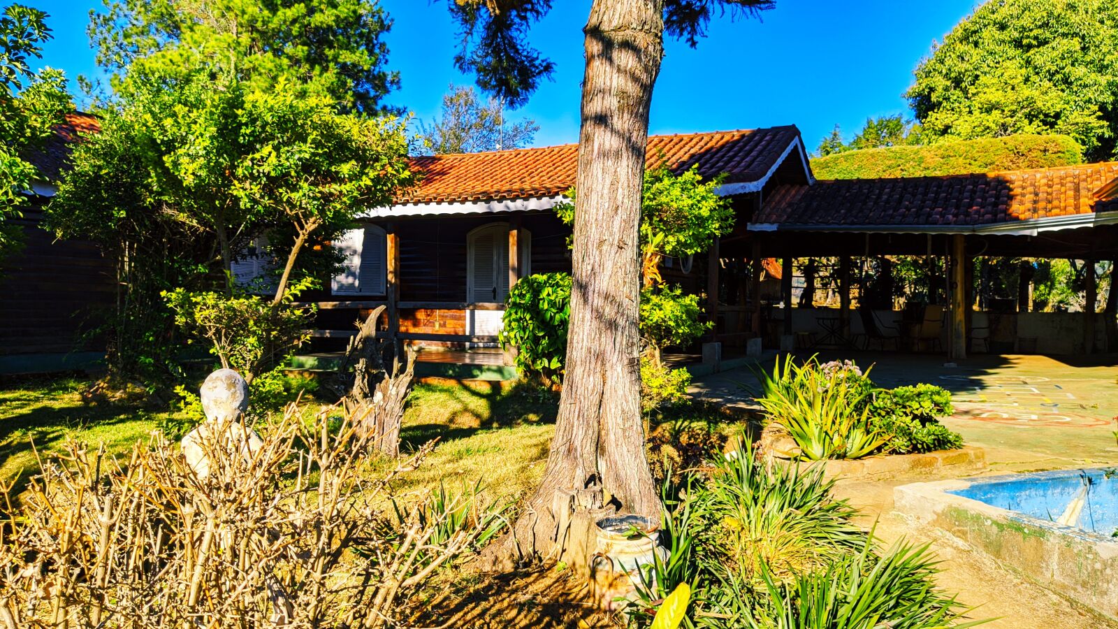 Xiaomi MI 9 sample photo. Farm, house, brazil photography