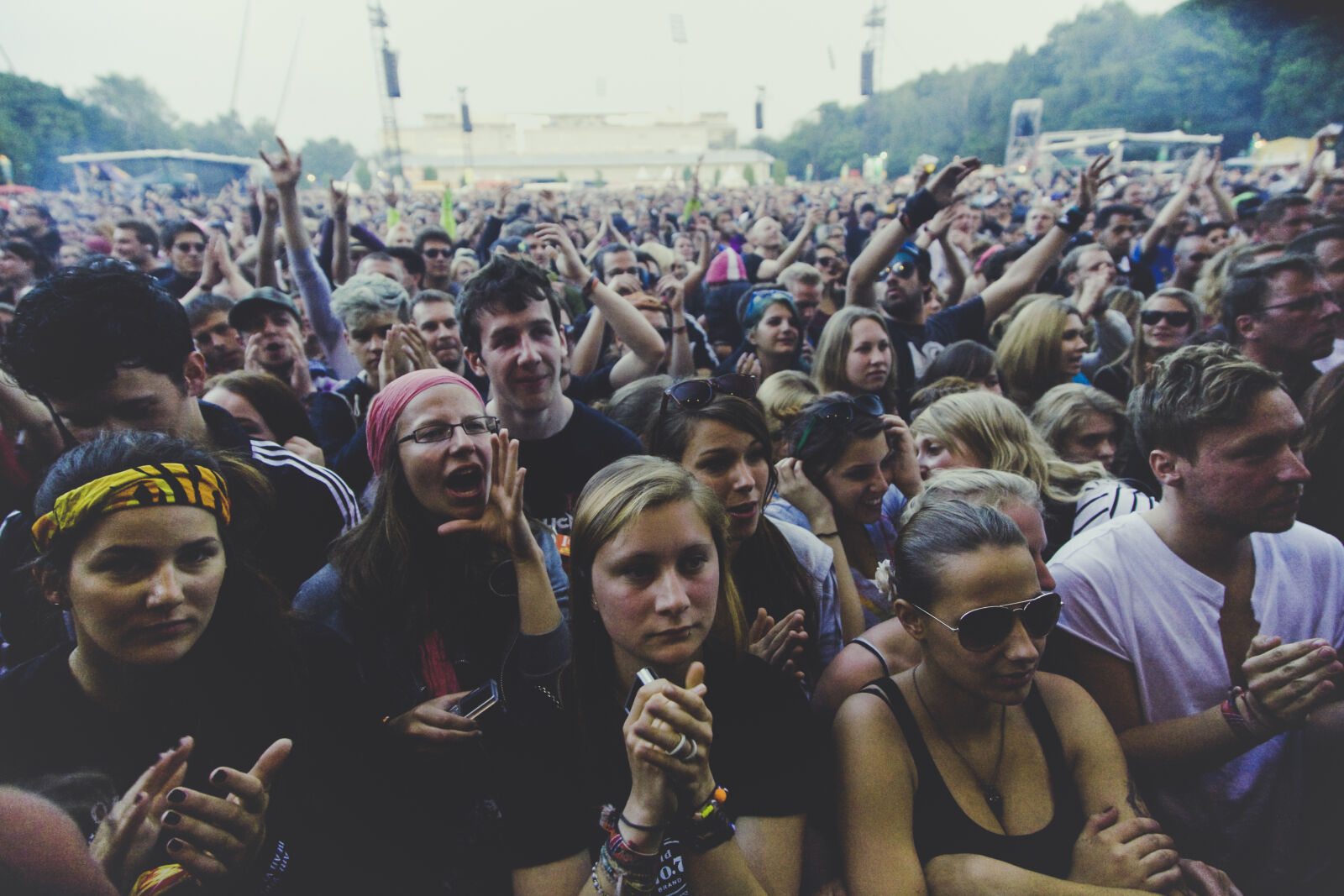 Canon EOS 5D sample photo. People, crowd, fans, group photography
