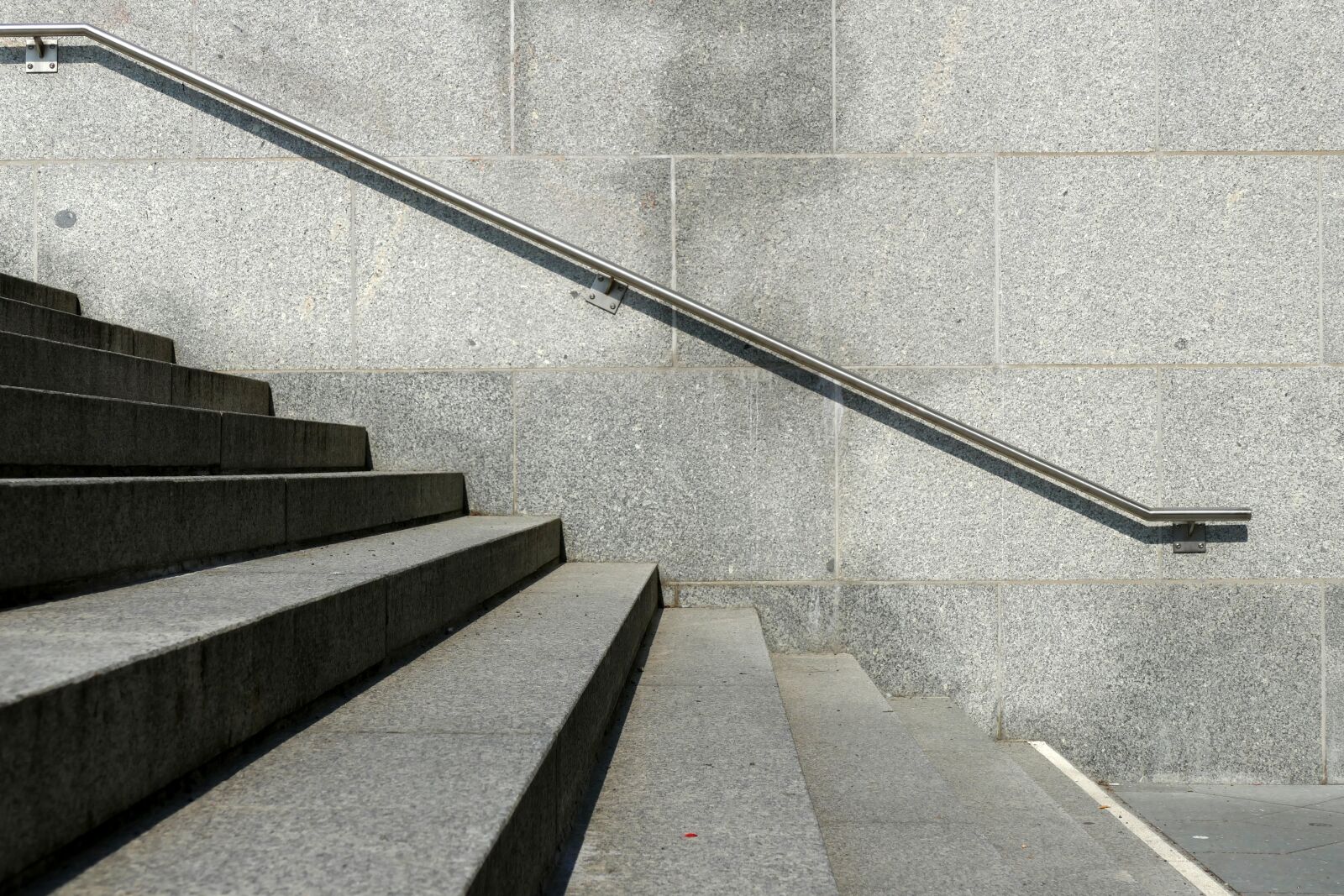 Panasonic Lumix DMC-FZ1000 sample photo. Stairs, geometry, abstract photography