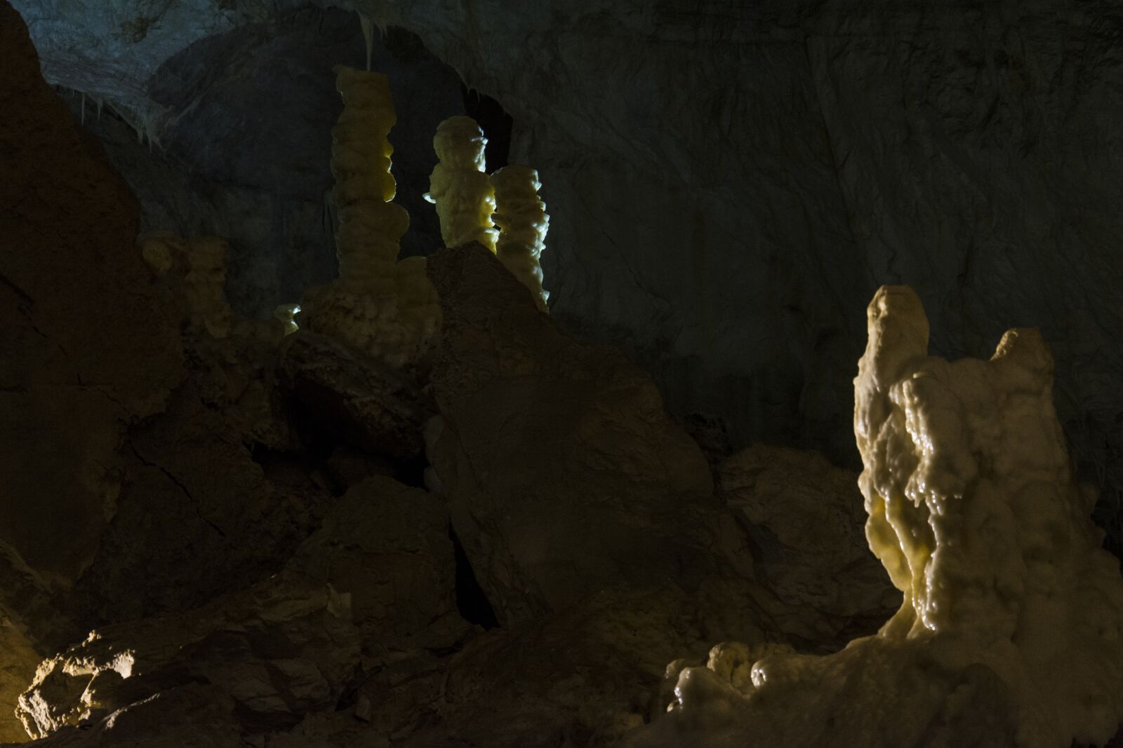 Nikon D5200 sample photo. Caves, frasassi, brands photography