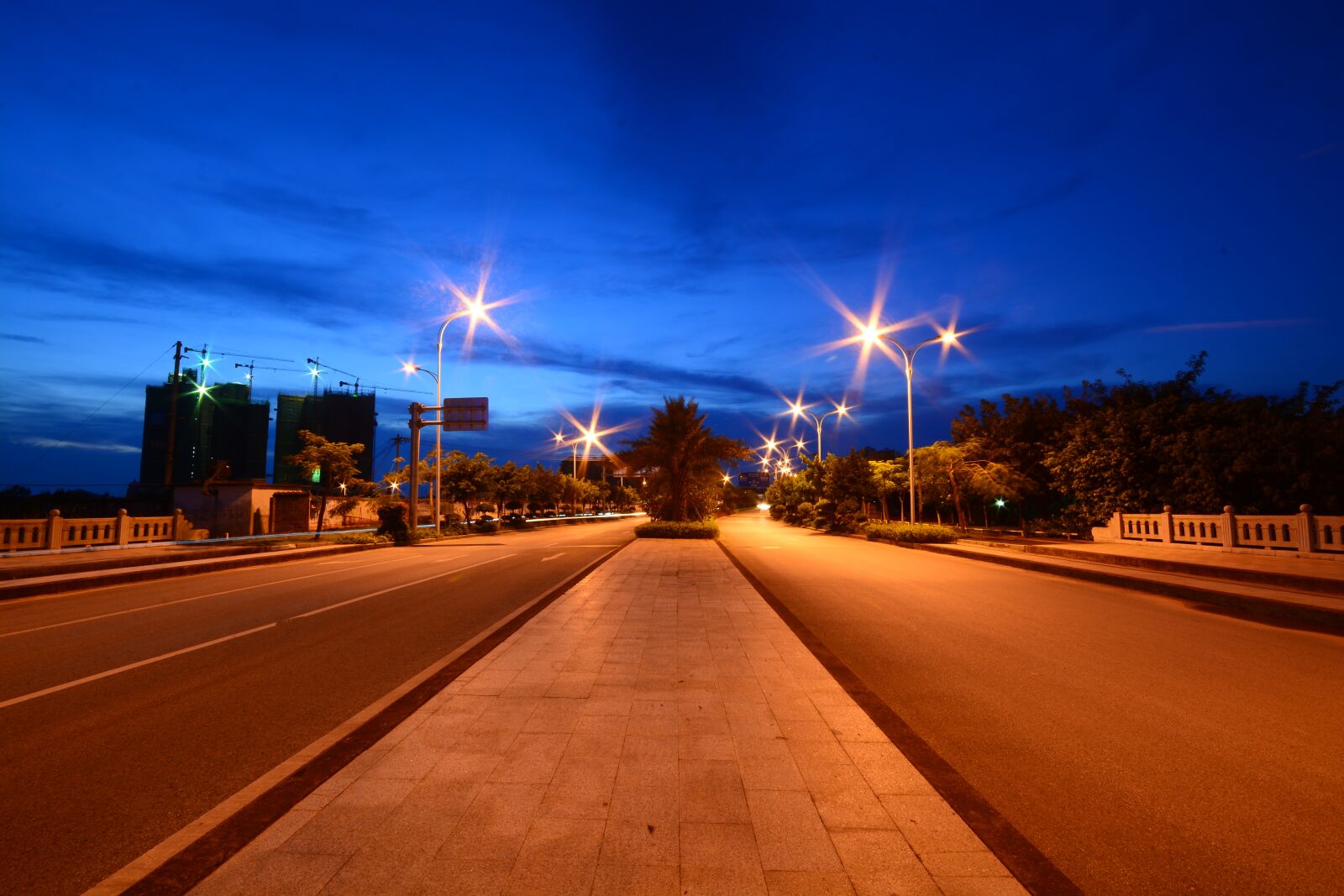 Nikon D7100 sample photo. Road, transport system, twilight photography