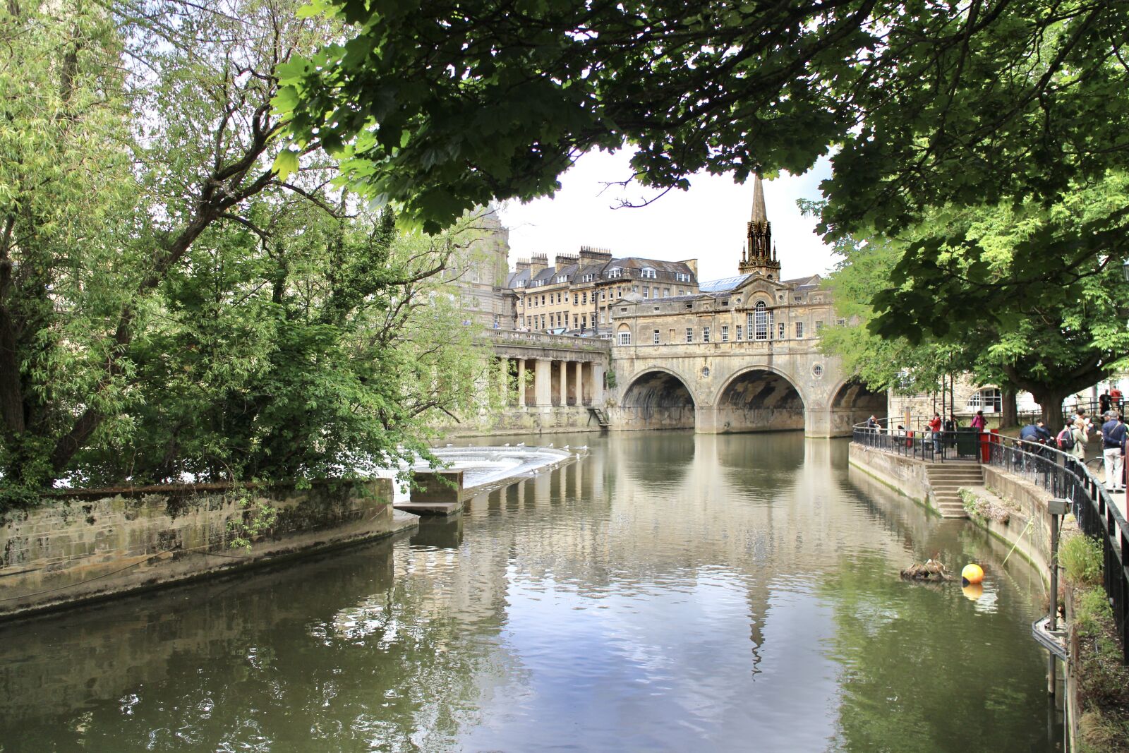 Canon EOS M2 + Canon EF-M 18-55mm F3.5-5.6 IS STM sample photo. Bath, pulteney weir, somerset photography