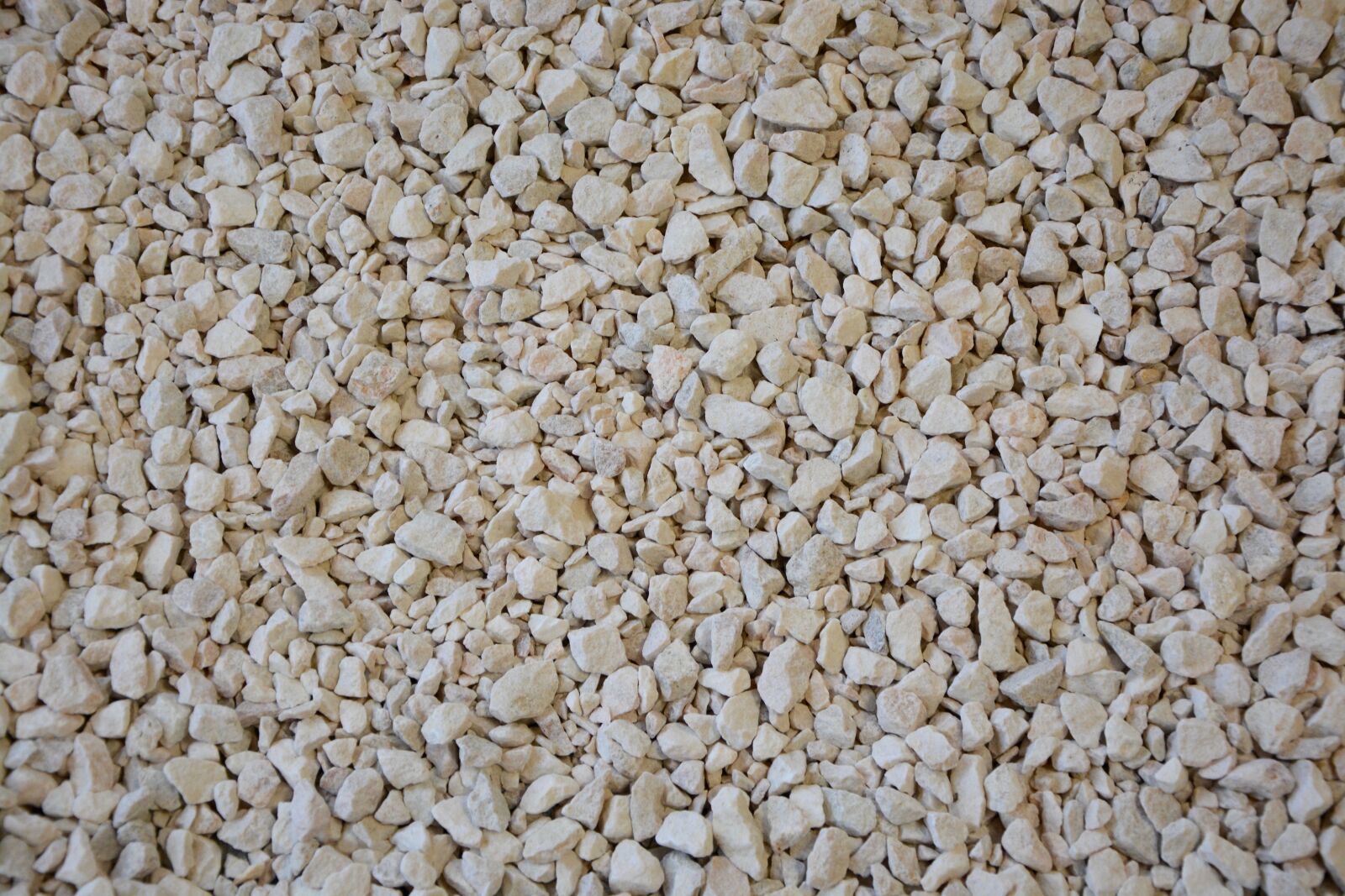 Nikon D5200 sample photo. Gravel, white gravel, recovery photography