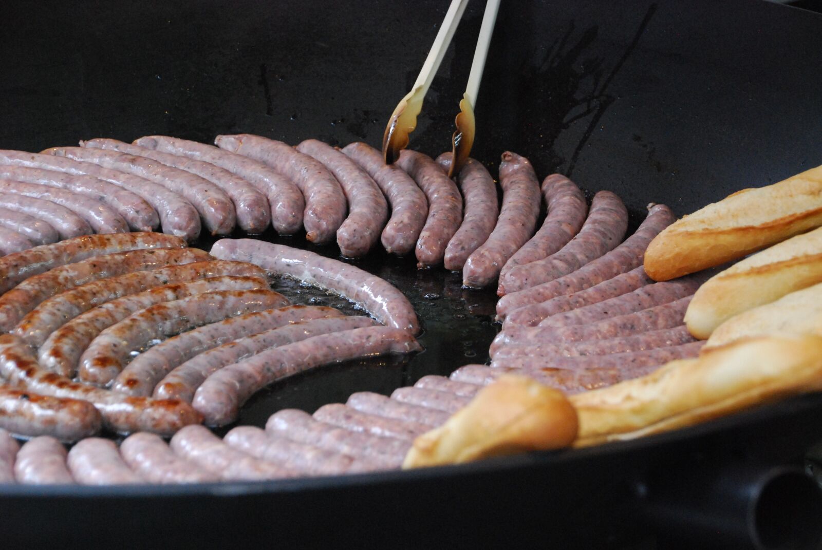 Nikon D40X sample photo. Sausage, power, barbecue photography