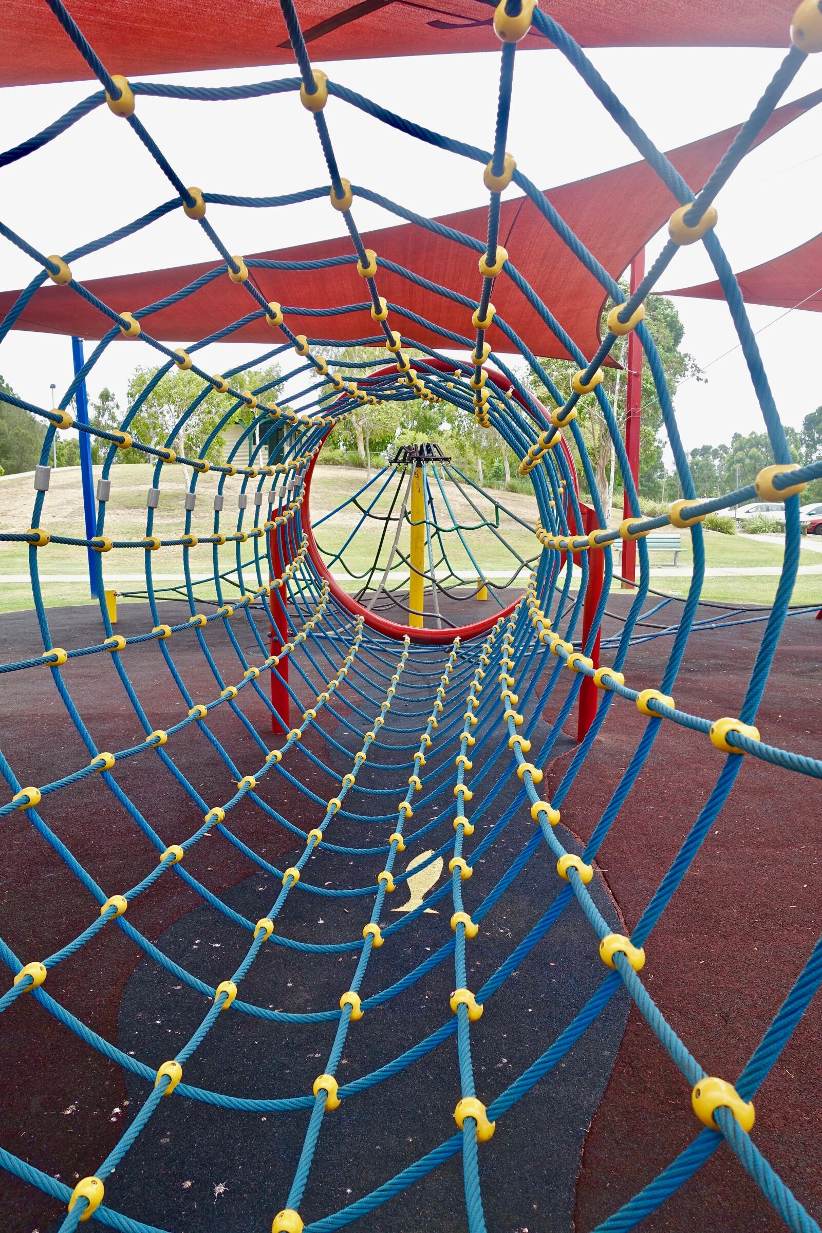Sony Cyber-shot DSC-RX100 III sample photo. Playground, climbing, frame photography