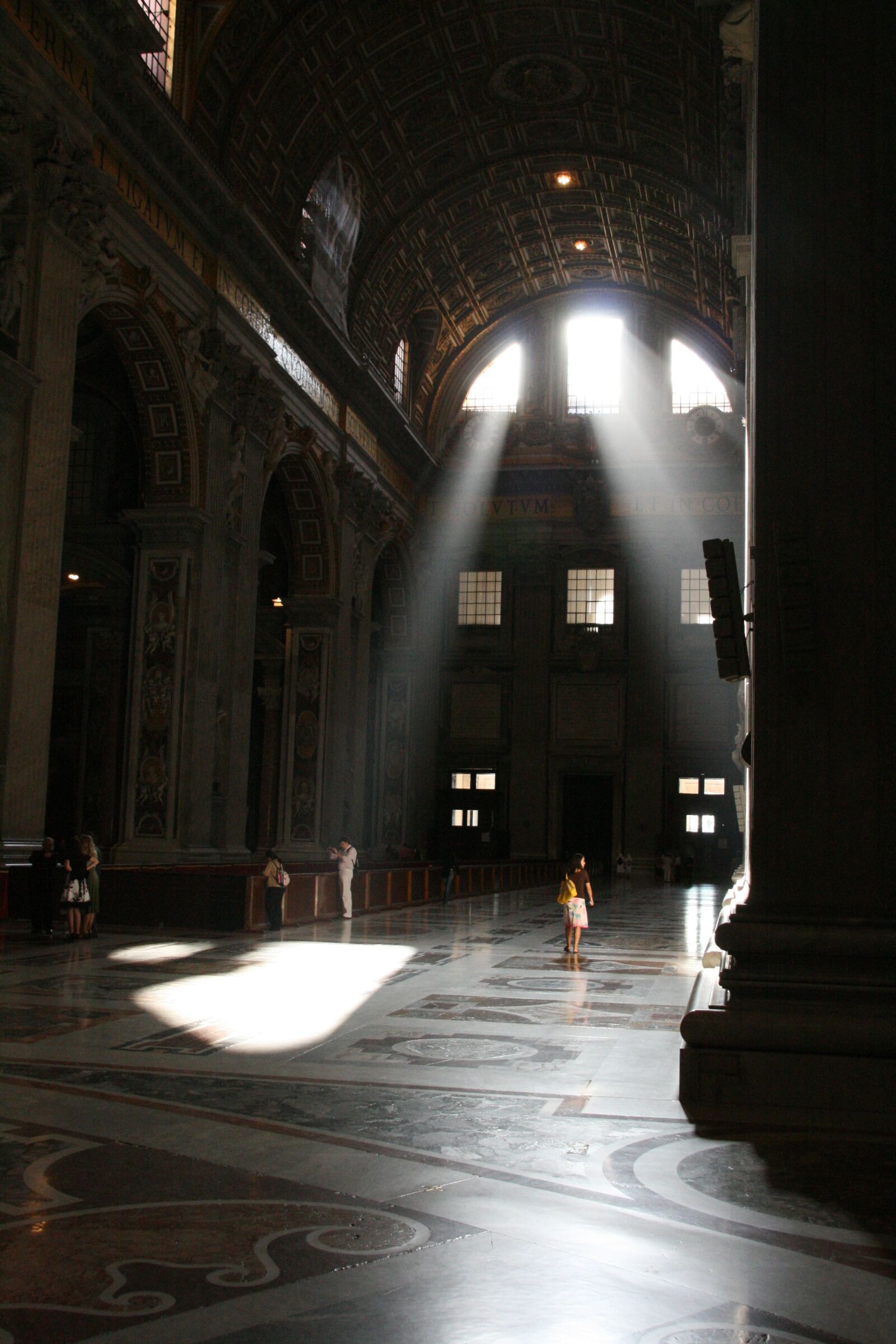Canon EOS 400D (EOS Digital Rebel XTi / EOS Kiss Digital X) sample photo. Sun, light, st peter's photography