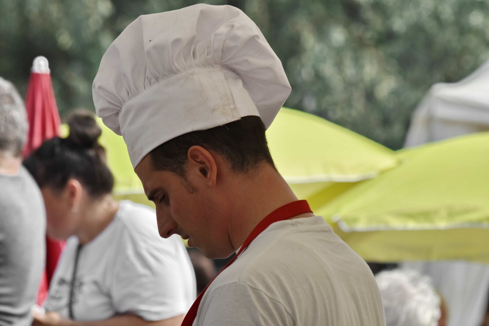 Nikon D5500 sample photo. Chef, cooker, cooking, portrait photography