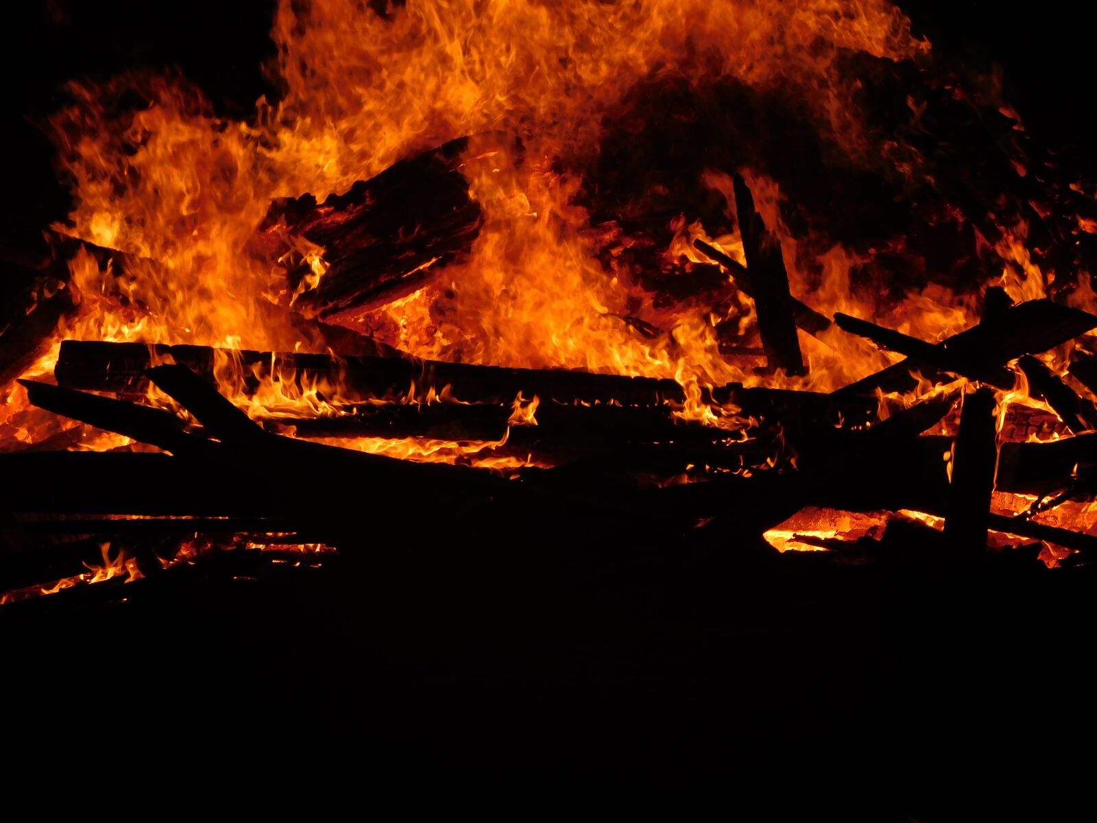 Nikon Coolpix L840 sample photo. Fire, flame, orange photography