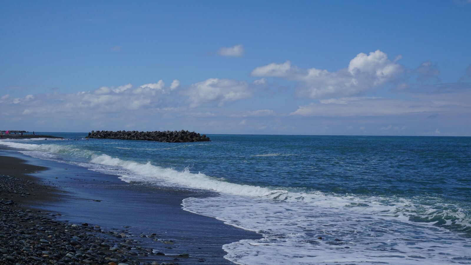 Sony a6000 sample photo. Sea, beach, wave photography