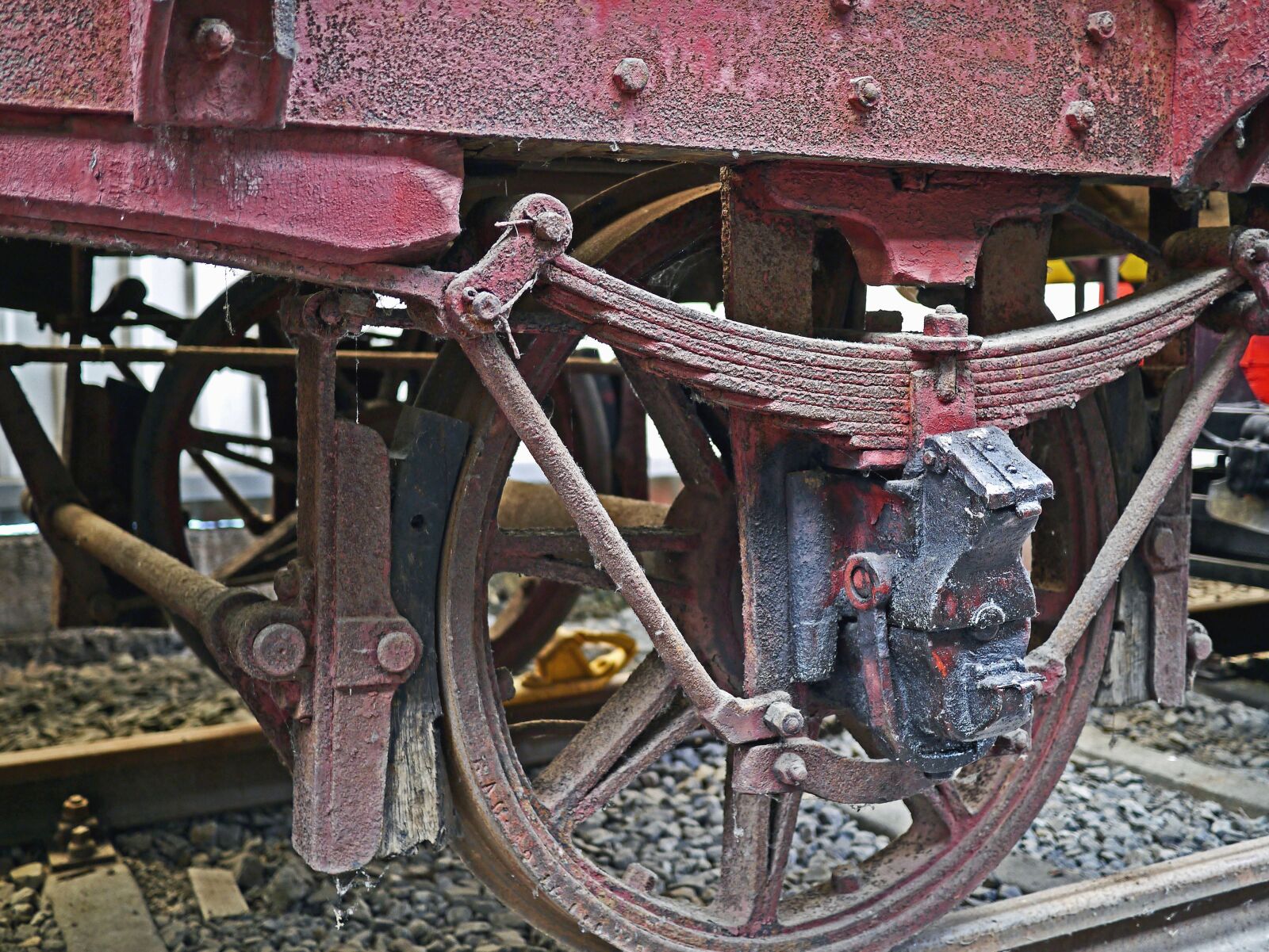 Panasonic Lumix DMC-GX1 sample photo. Wheel, metal, train, shock photography