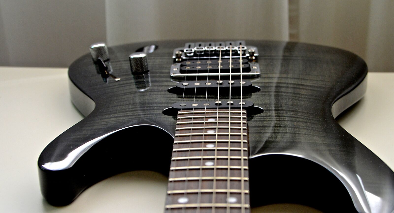 Nikon D3200 sample photo. Guitar, electric guitar, stringed photography